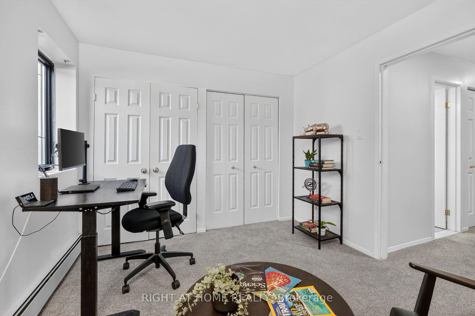 Photo 29 of 43 Crispin Private, Ottawa, Manor Park — HOMEH