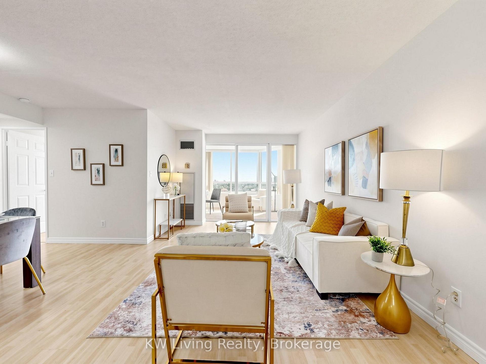 Photo 7 of Unit 811, 3605 Kariya Drive, Mississauga, City Centre — HOMEH