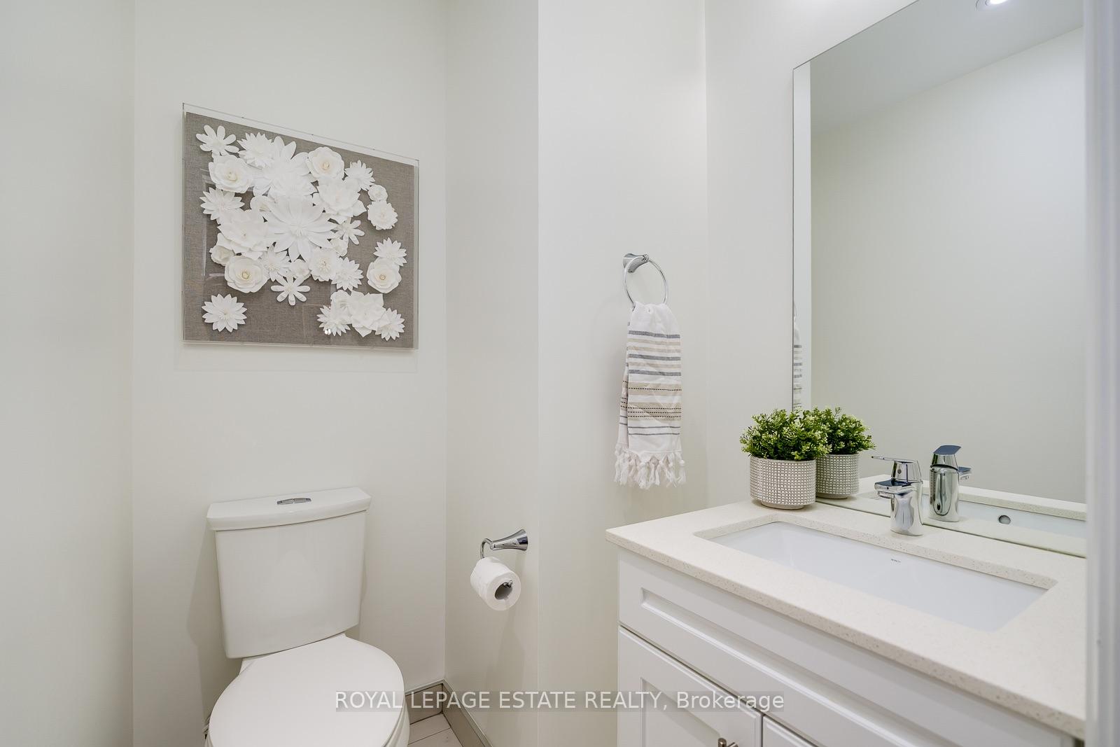 Photo 6 of Unit 206, 365 Kingston Road, Toronto, The Beaches — HOMEH