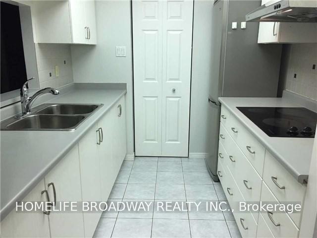 Photo 5 of Unit 1006, 77 Harbour Square, Toronto, Waterfront Communities — HOMEH