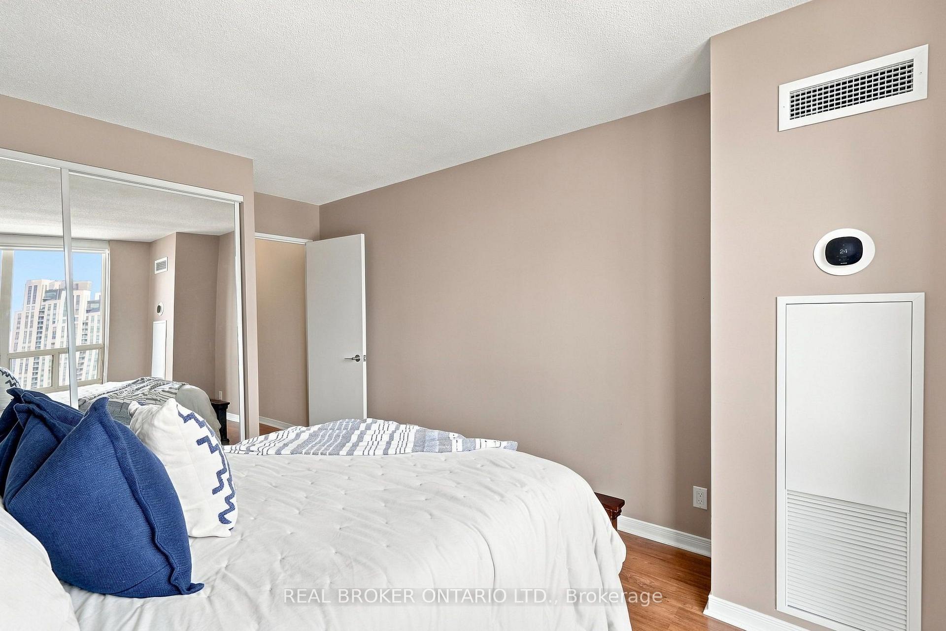 Photo 24 of Unit 2207, 205 Wynford Drive, Toronto, Flemingdon Park — HOMEH
