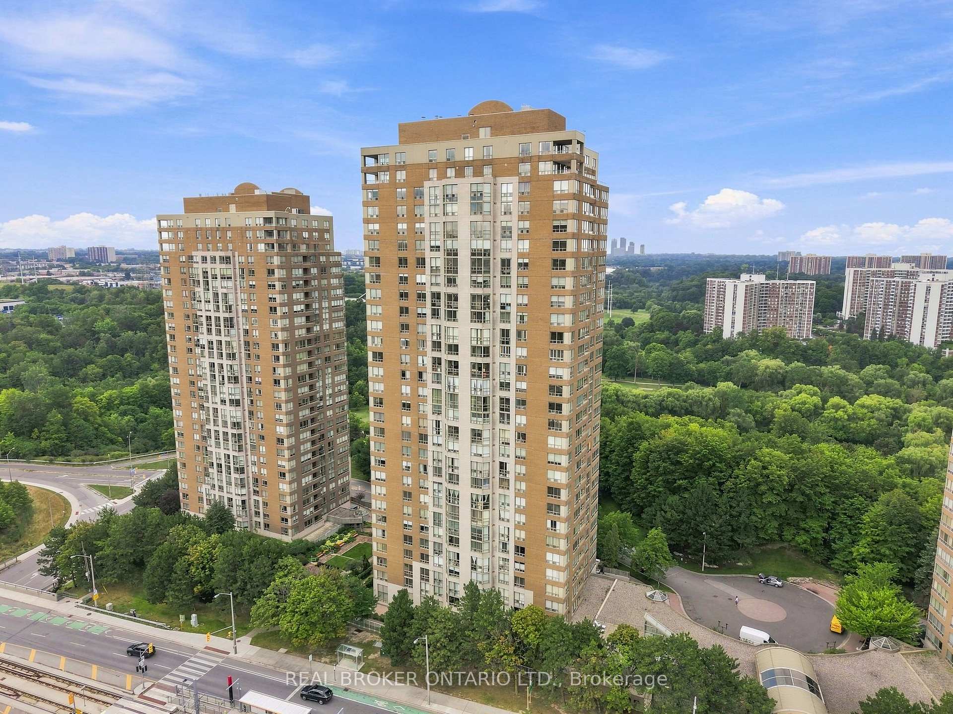 Photo 35 of Unit 2207, 205 Wynford Drive, Toronto, Flemingdon Park — HOMEH