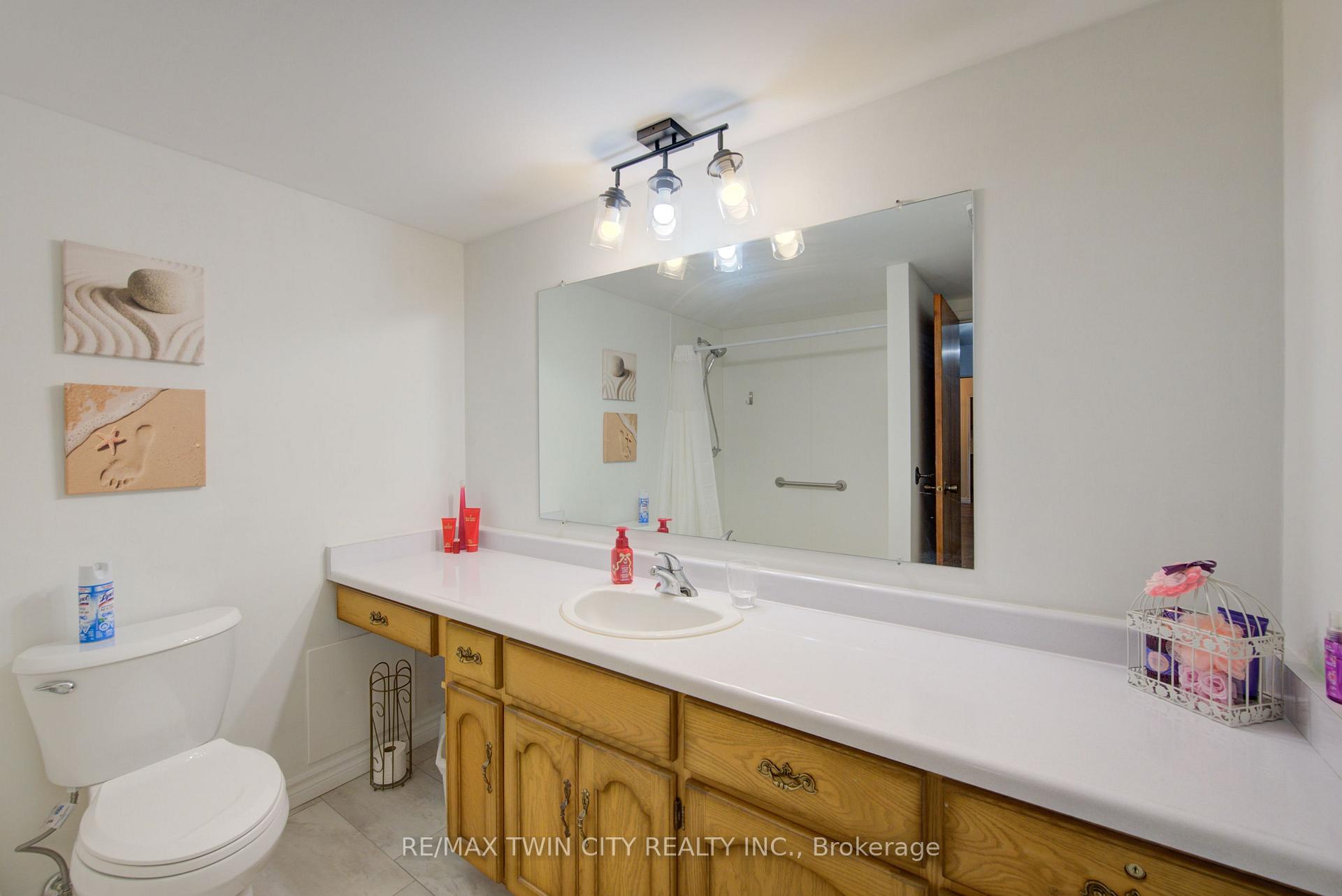 Photo 21 of Unit 205, 380 Champlain Boulevard, Cambridge, Christopher-Champlain — HOMEH