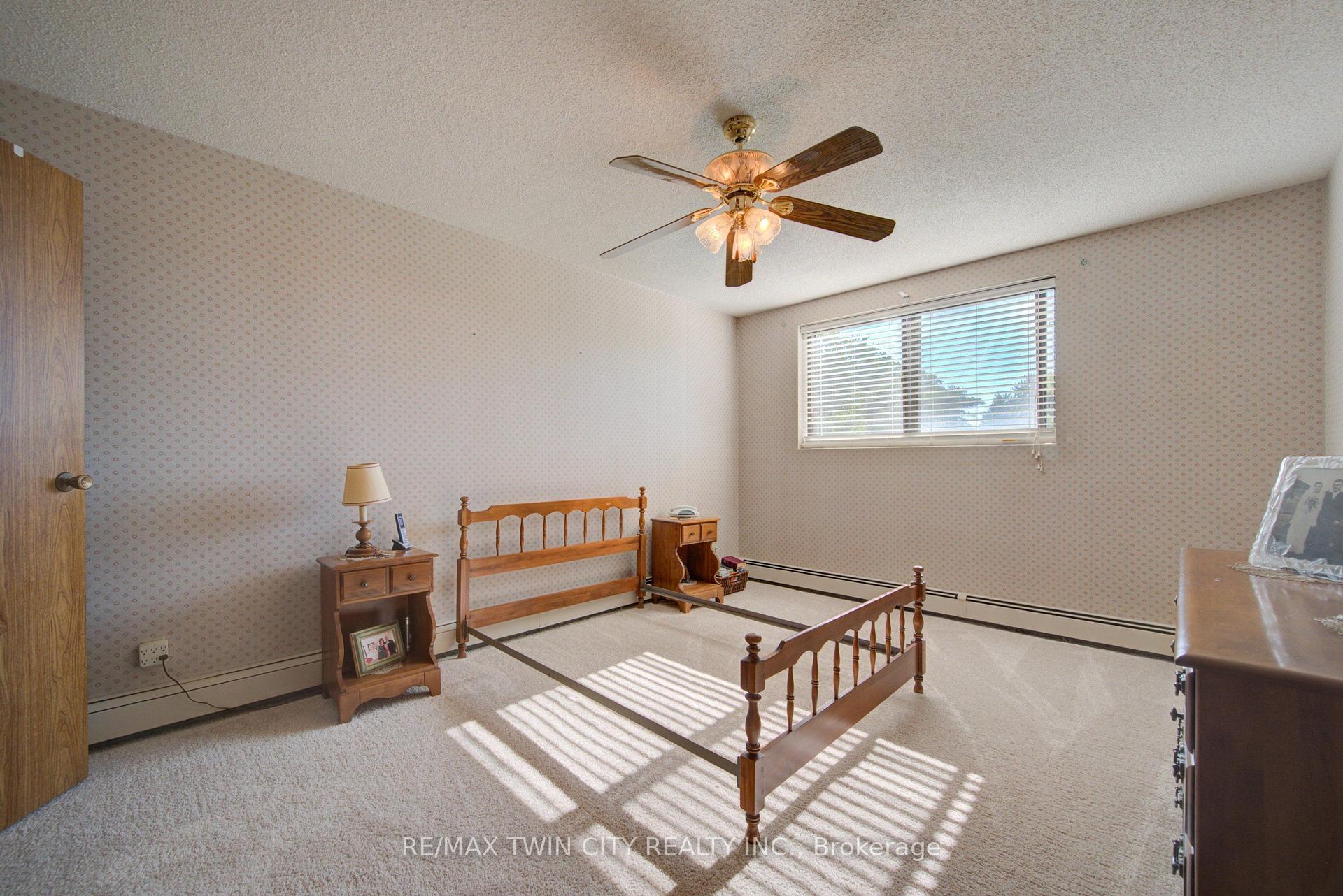 Photo 23 of Unit 205, 380 Champlain Boulevard, Cambridge, Christopher-Champlain — HOMEH