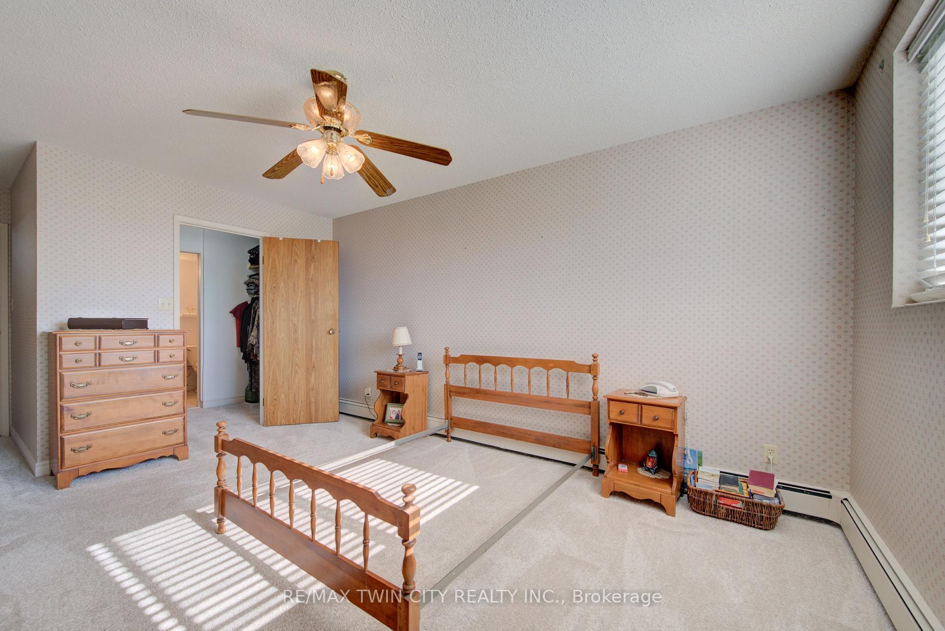 Photo 24 of Unit 205, 380 Champlain Boulevard, Cambridge, Christopher-Champlain — HOMEH