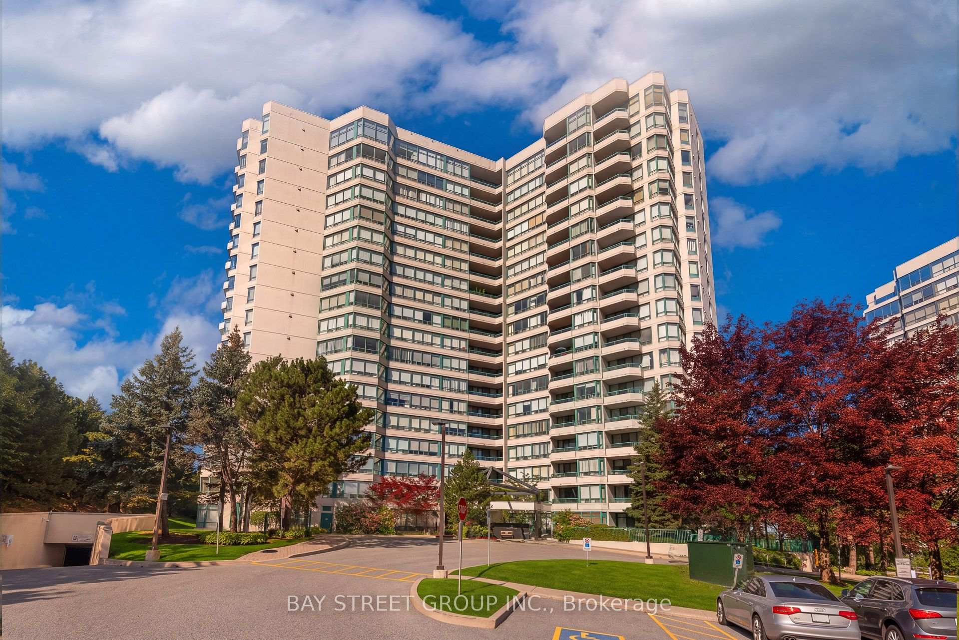 Photo 38 of Unit 506, 7250 Yonge Street, Vaughan, Crestwood-Springfarm-Yorkhill — HOMEH