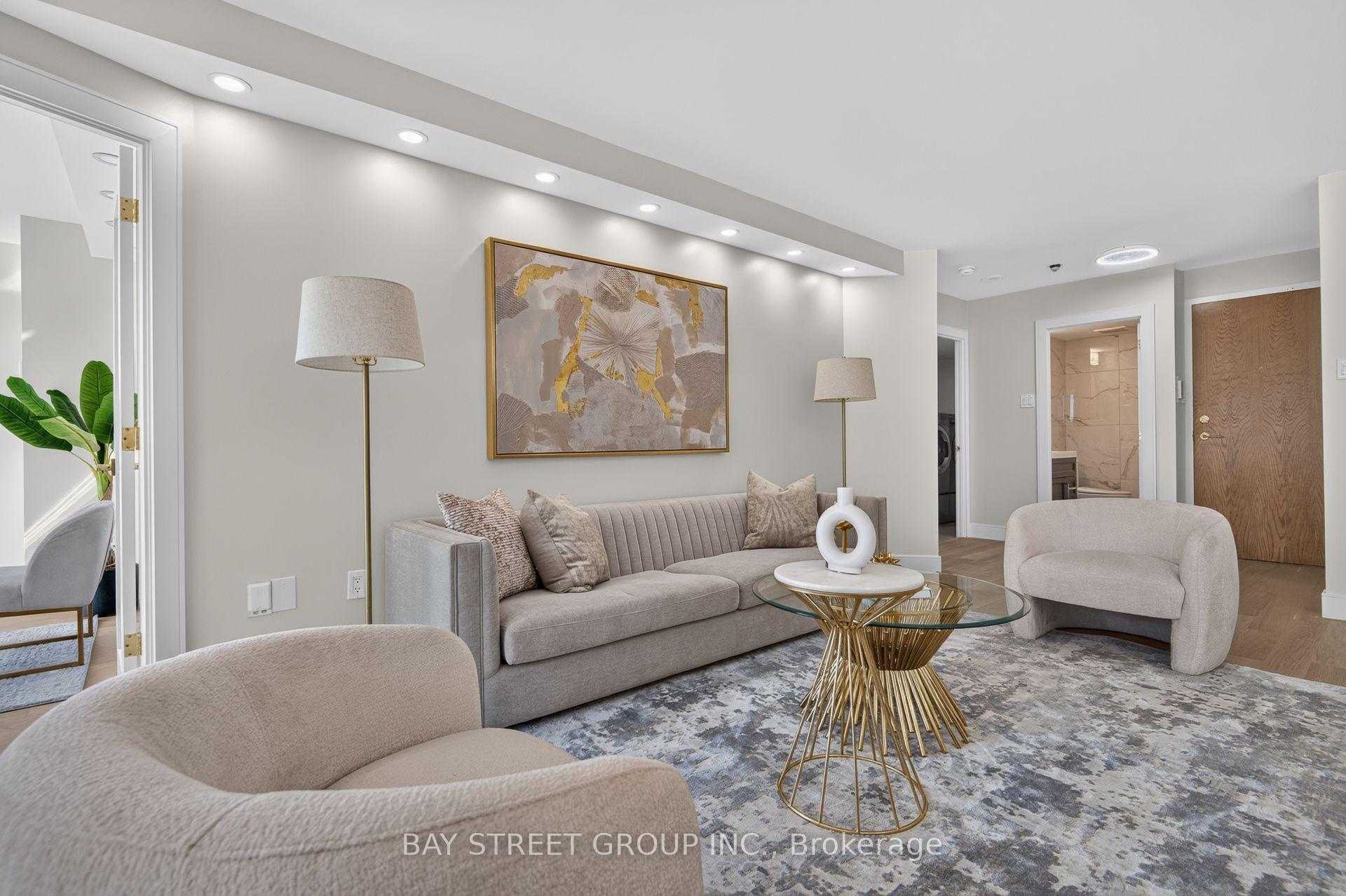 Photo 6 of Unit 506, 7250 Yonge Street, Vaughan, Crestwood-Springfarm-Yorkhill — HOMEH
