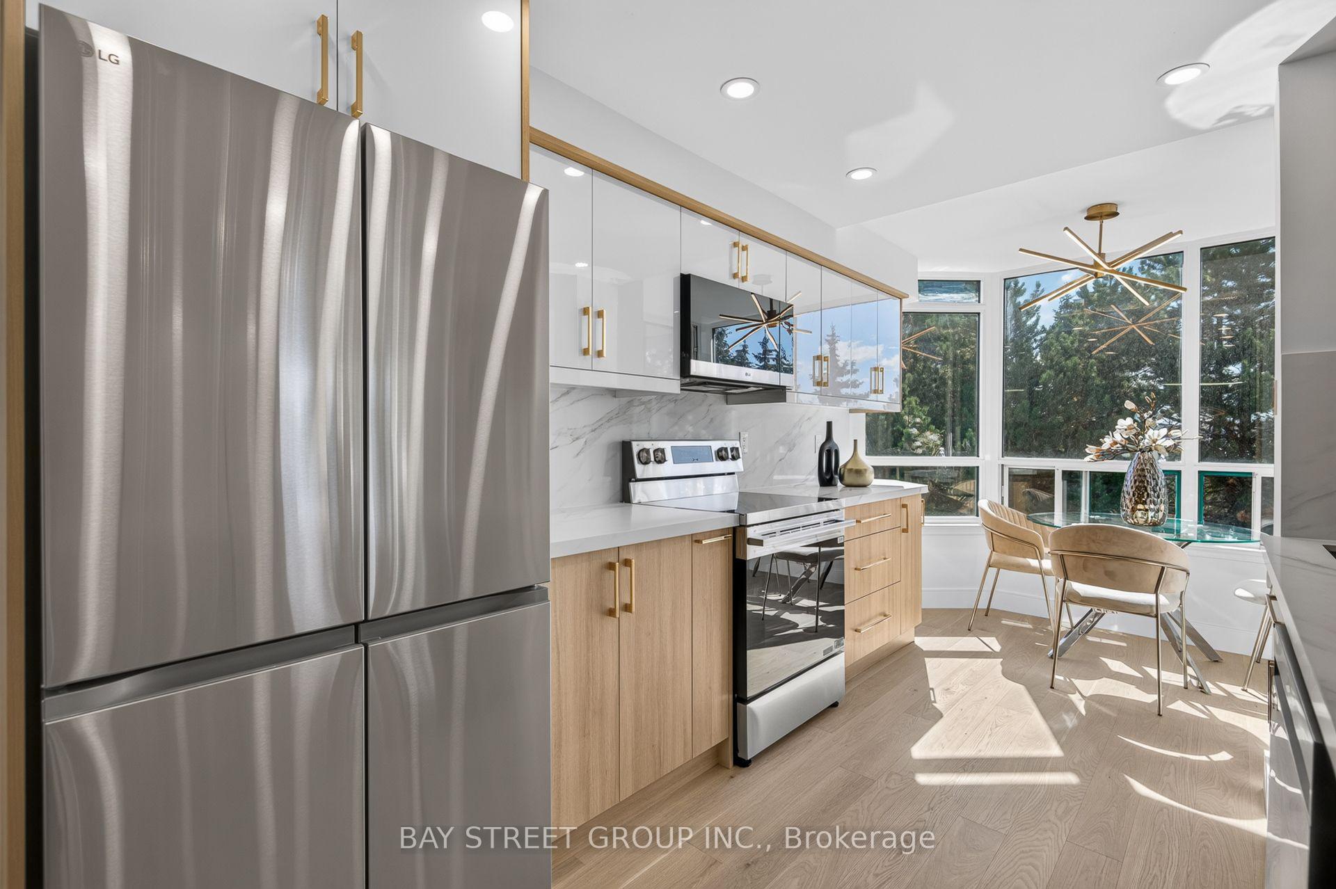 Photo 15 of Unit 506, 7250 Yonge Street, Vaughan, Crestwood-Springfarm-Yorkhill — HOMEH