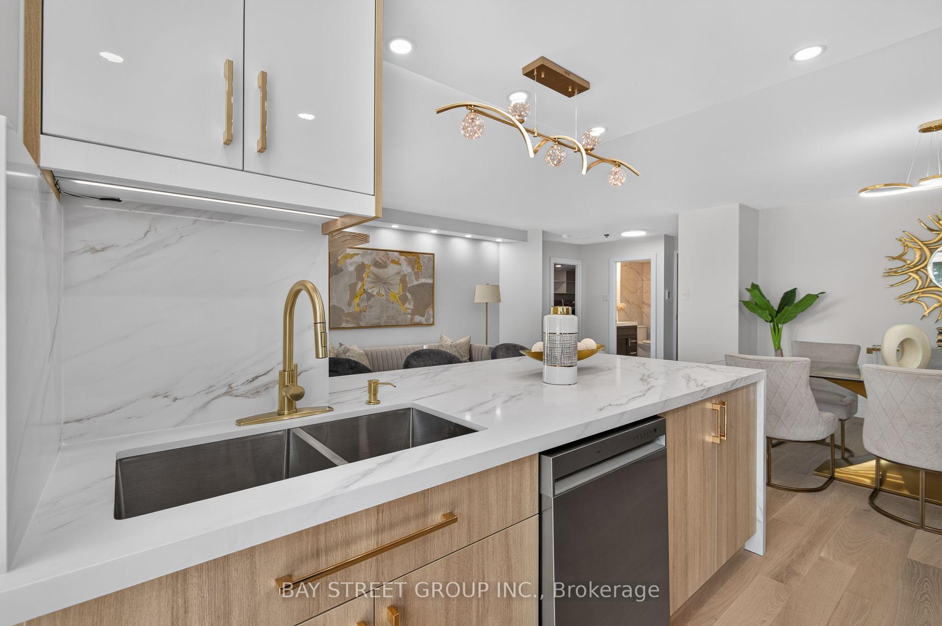 Photo 17 of Unit 506, 7250 Yonge Street, Vaughan, Crestwood-Springfarm-Yorkhill — HOMEH