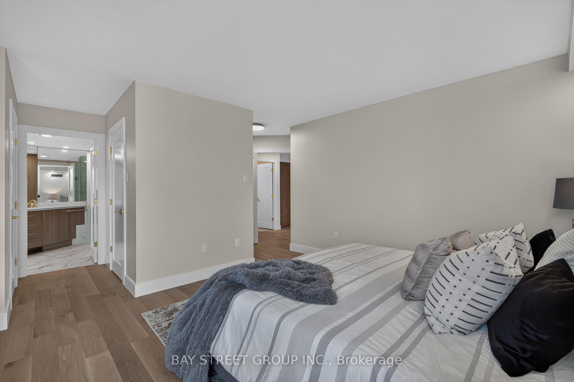 Photo 28 of Unit 506, 7250 Yonge Street, Vaughan, Crestwood-Springfarm-Yorkhill — HOMEH