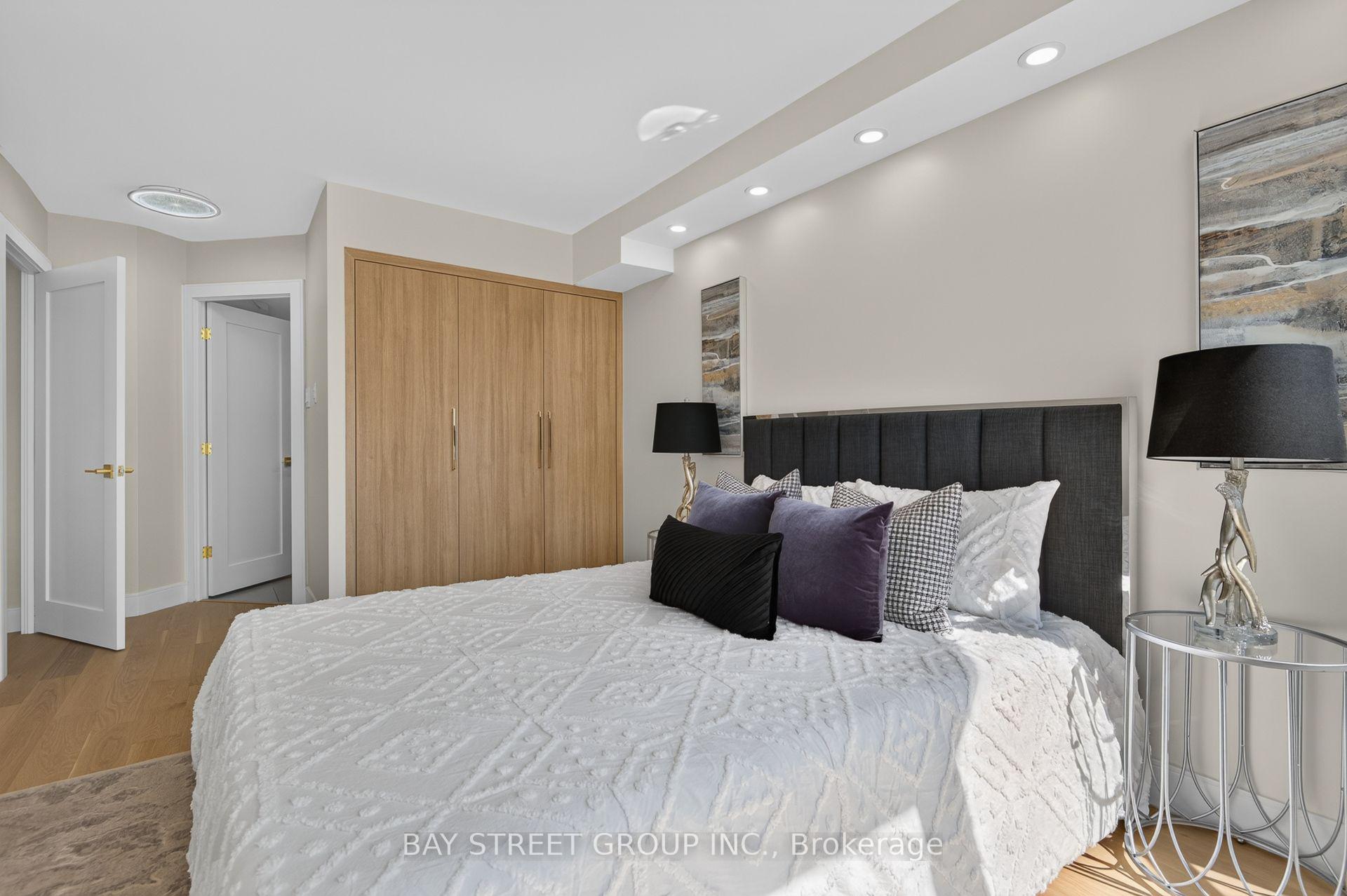 Photo 32 of Unit 506, 7250 Yonge Street, Vaughan, Crestwood-Springfarm-Yorkhill — HOMEH