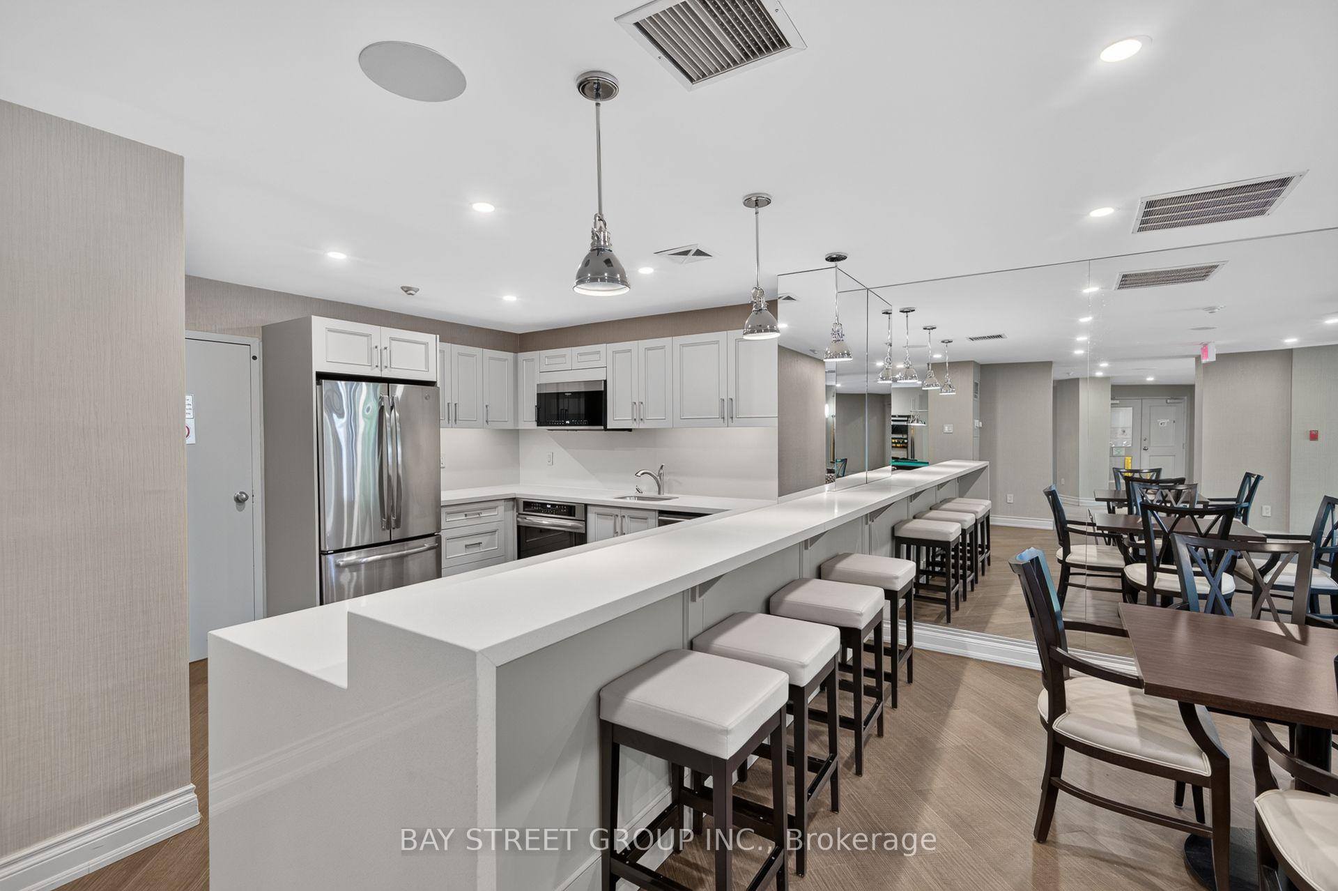 Photo 42 of Unit 506, 7250 Yonge Street, Vaughan, Crestwood-Springfarm-Yorkhill — HOMEH