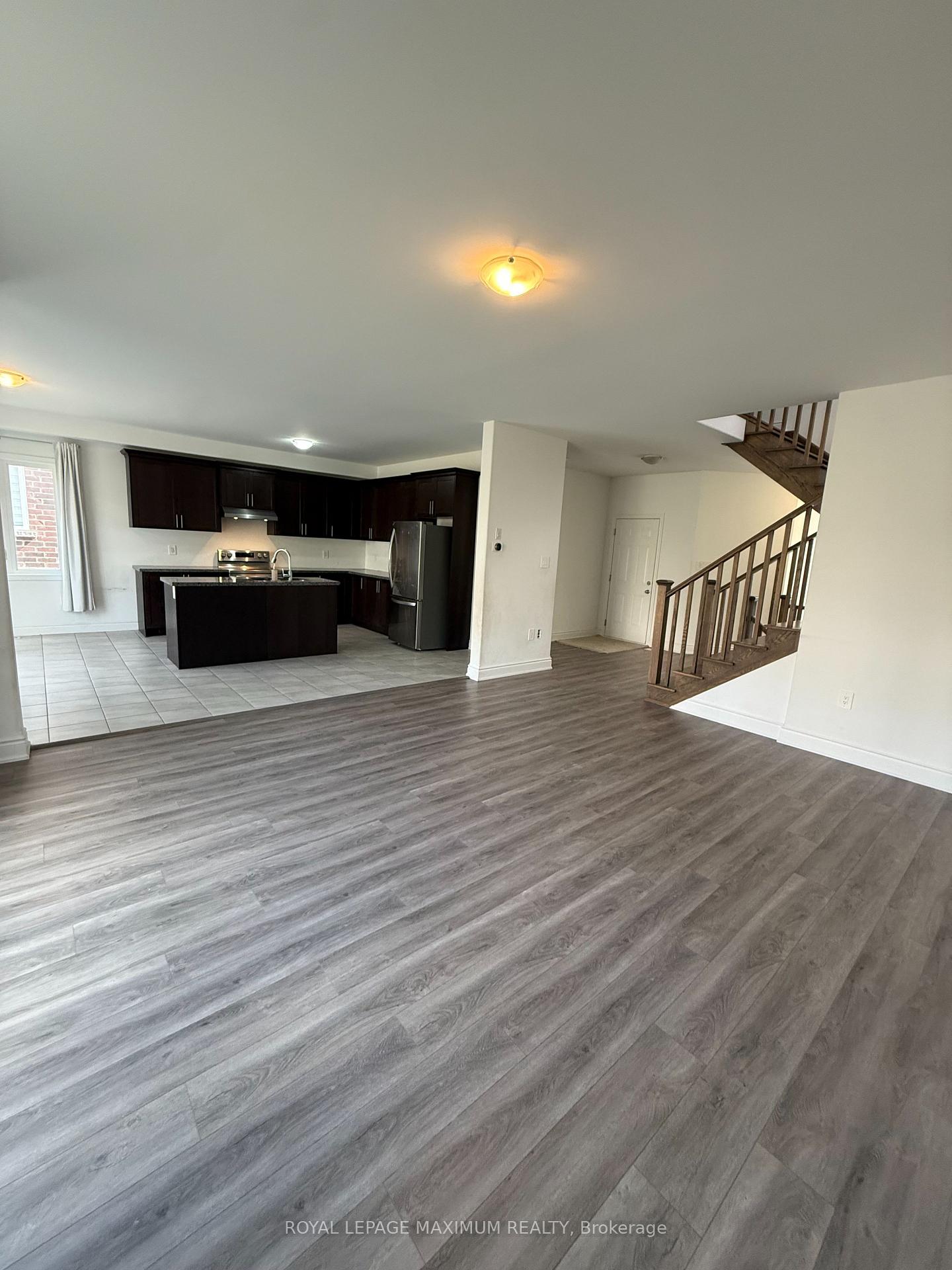 Photo 10 of 2982 Monarch Drive, Orillia — HOMEH