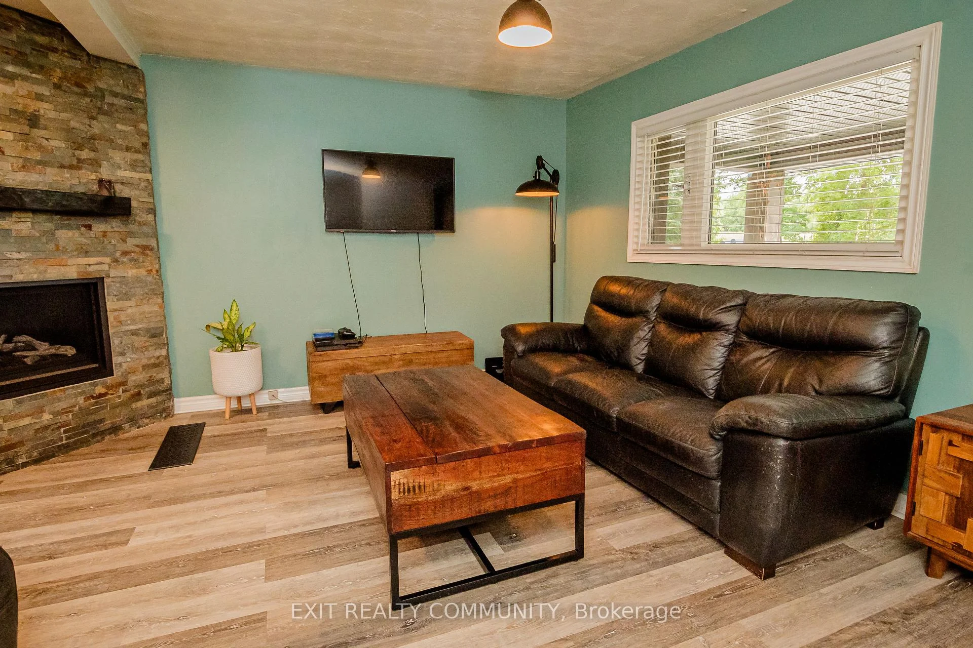 Photo 7 of 22530 Coldstream Road, Middlesex Centre, Komoka — HOMEH