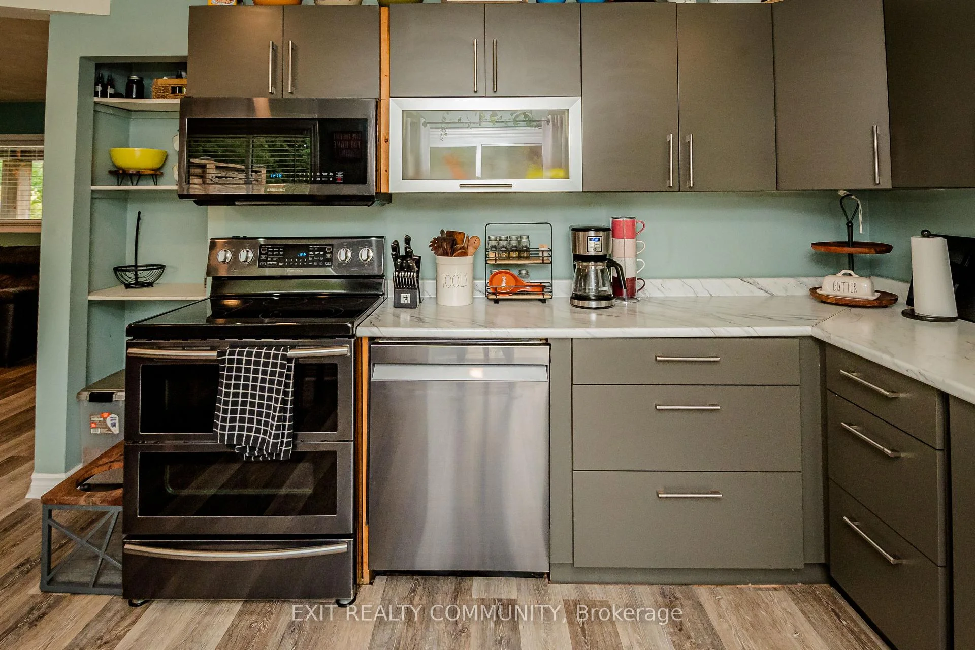 Photo 17 of 22530 Coldstream Road, Middlesex Centre, Komoka — HOMEH