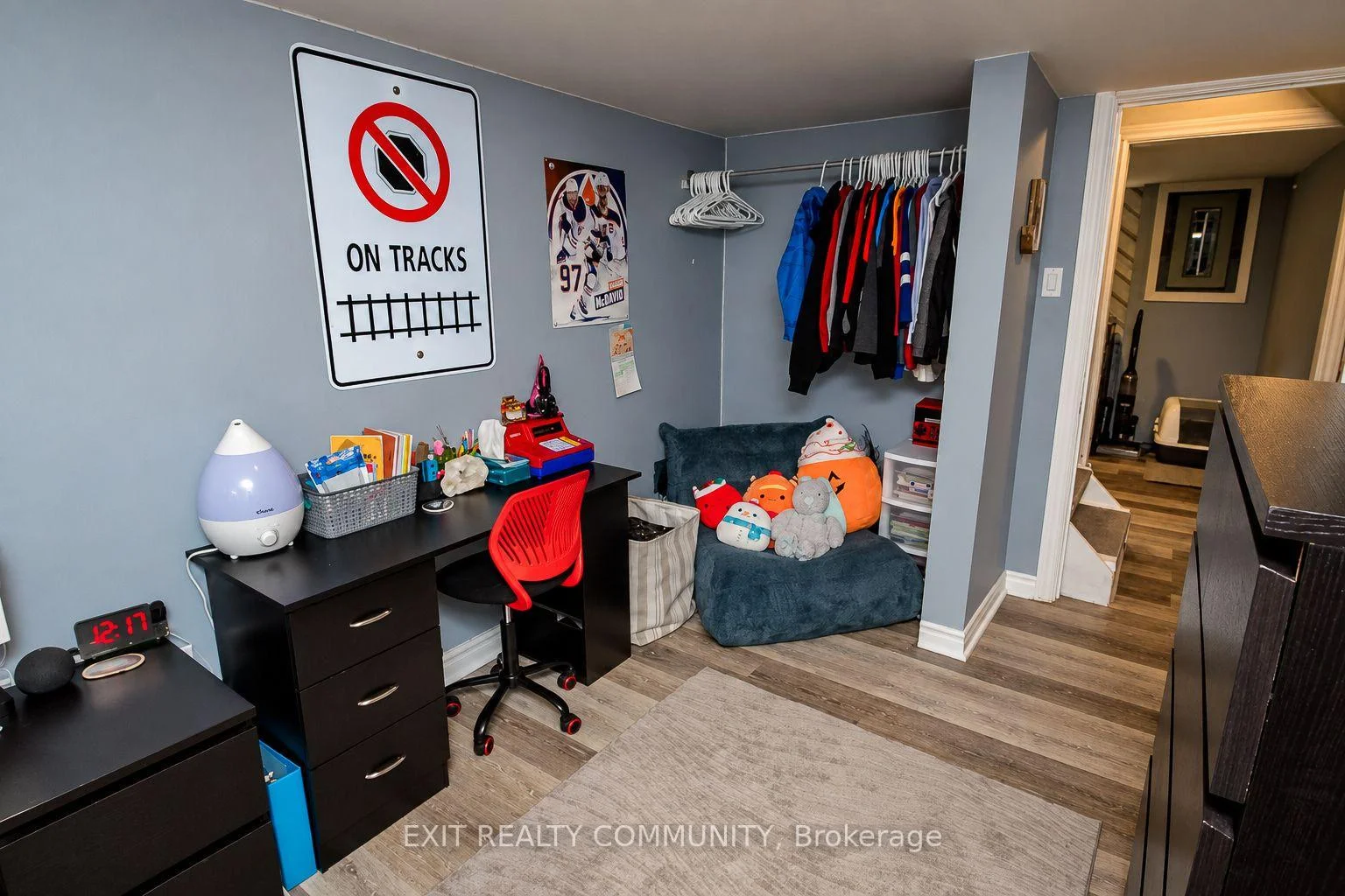 Photo 22 of 22530 Coldstream Road, Middlesex Centre, Komoka — HOMEH