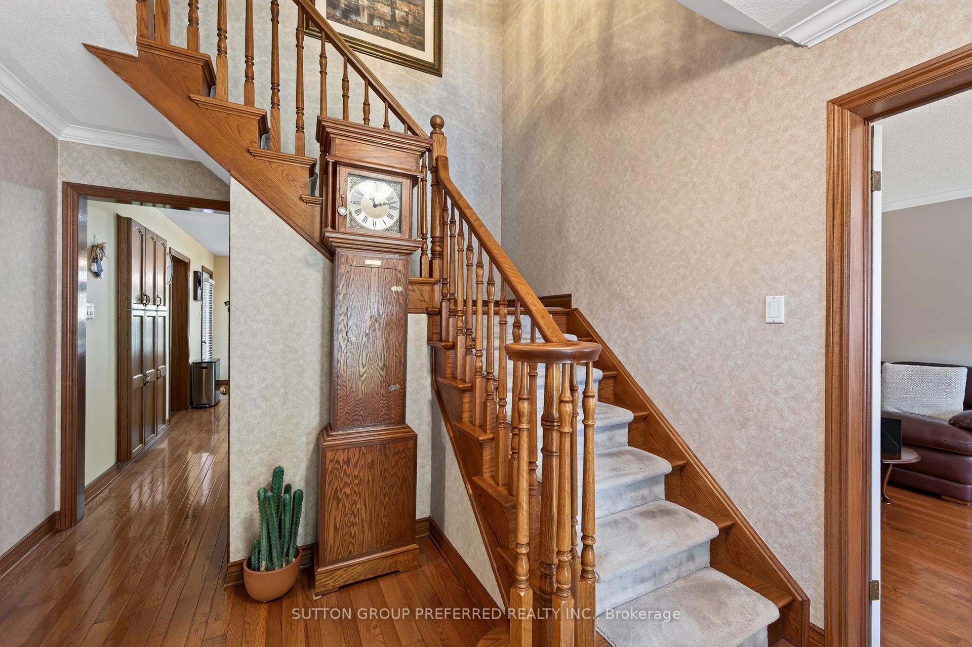 Photo 14 of 1035 Dearness Drive, London, South Y — HOMEH