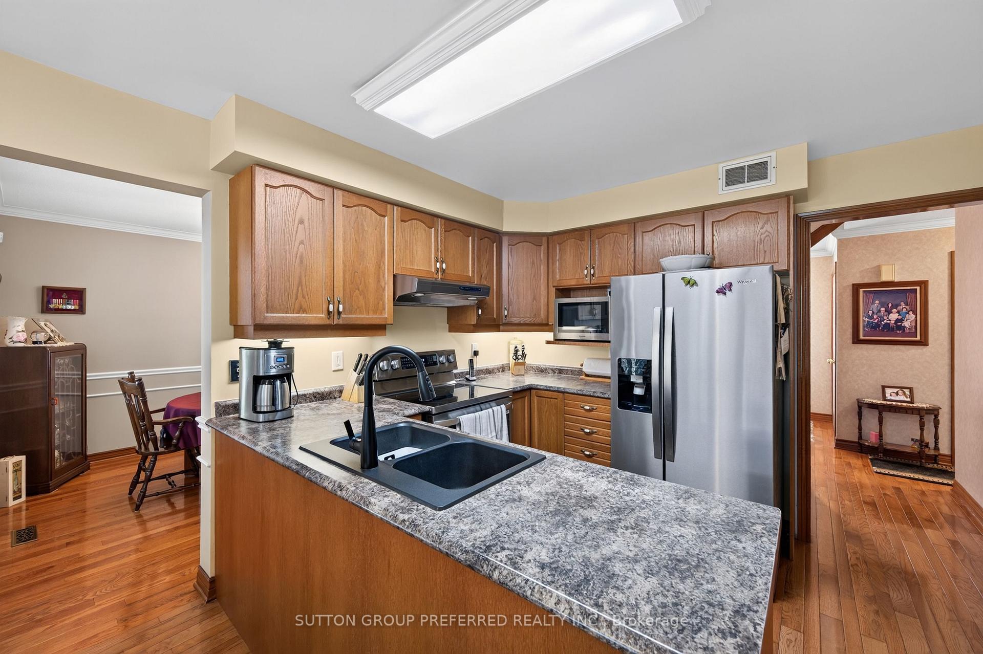 Photo 22 of 1035 Dearness Drive, London, South Y — HOMEH