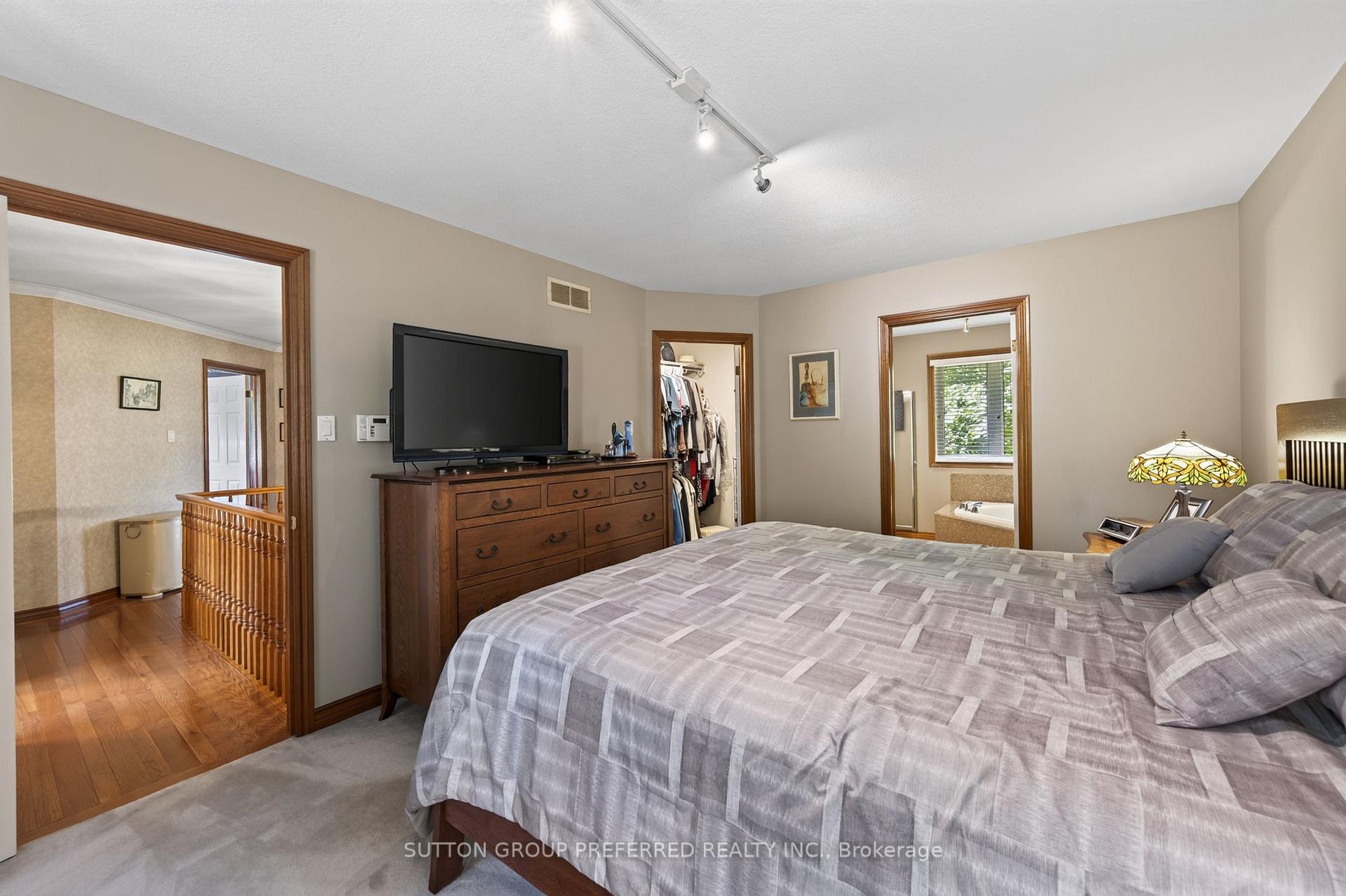 Photo 28 of 1035 Dearness Drive, London, South Y — HOMEH