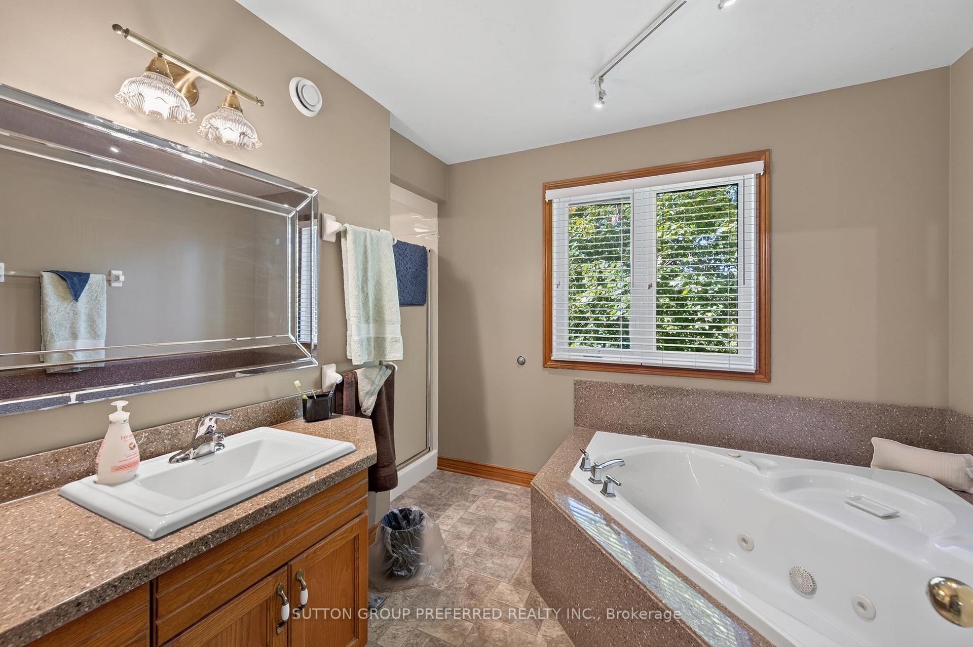Photo 29 of 1035 Dearness Drive, London, South Y — HOMEH