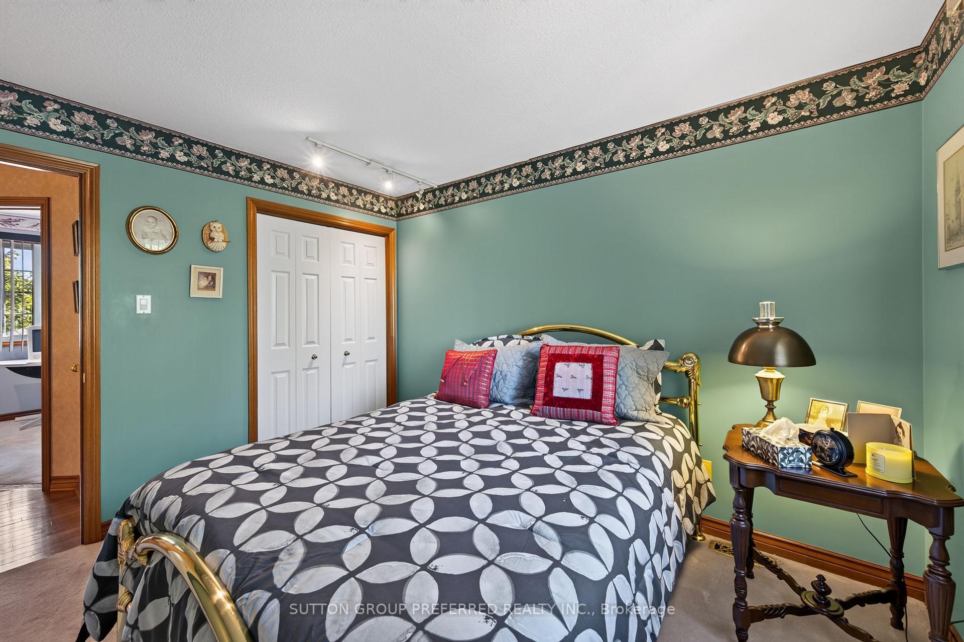 Photo 32 of 1035 Dearness Drive, London, South Y — HOMEH