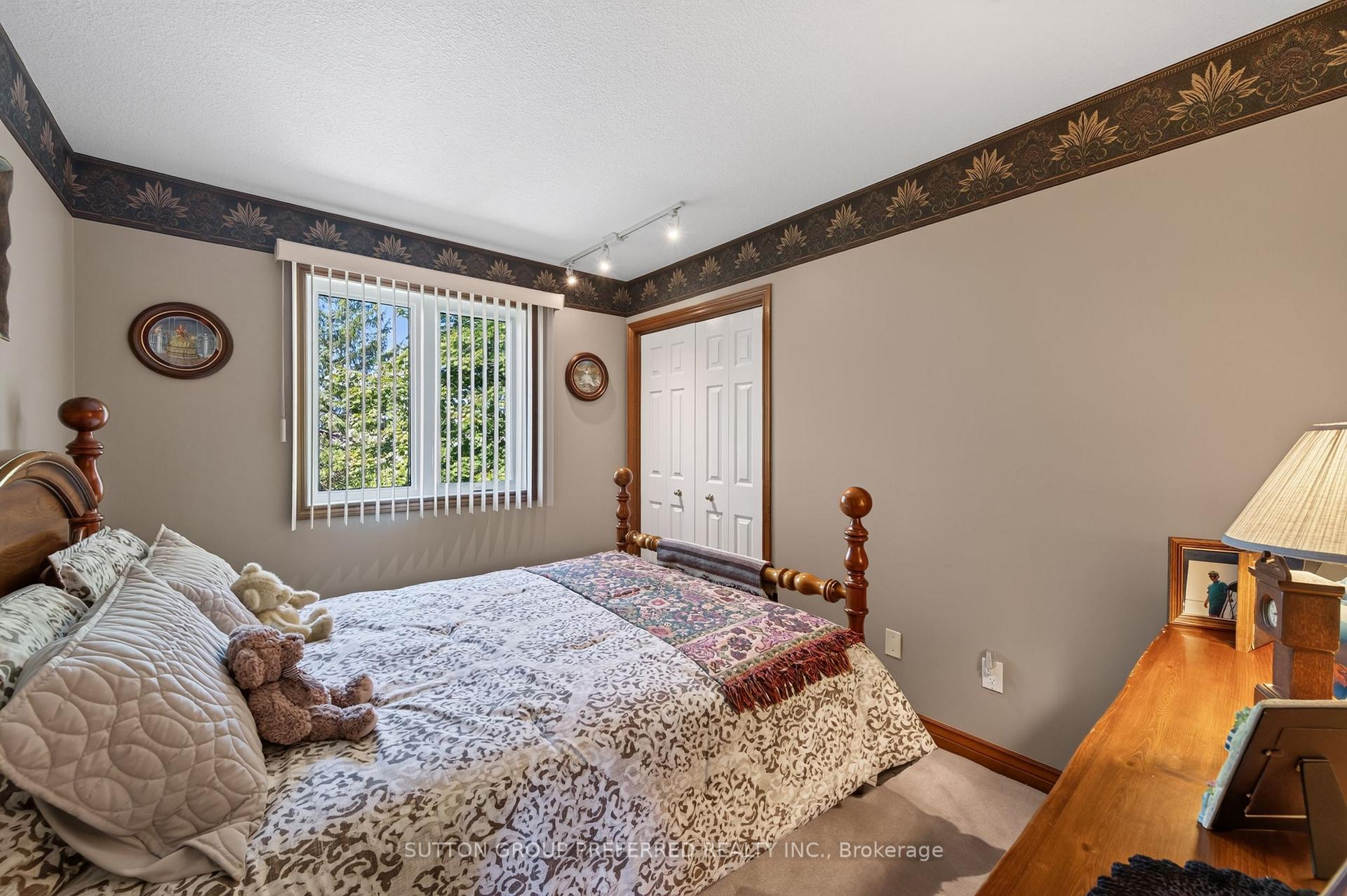 Photo 33 of 1035 Dearness Drive, London, South Y — HOMEH
