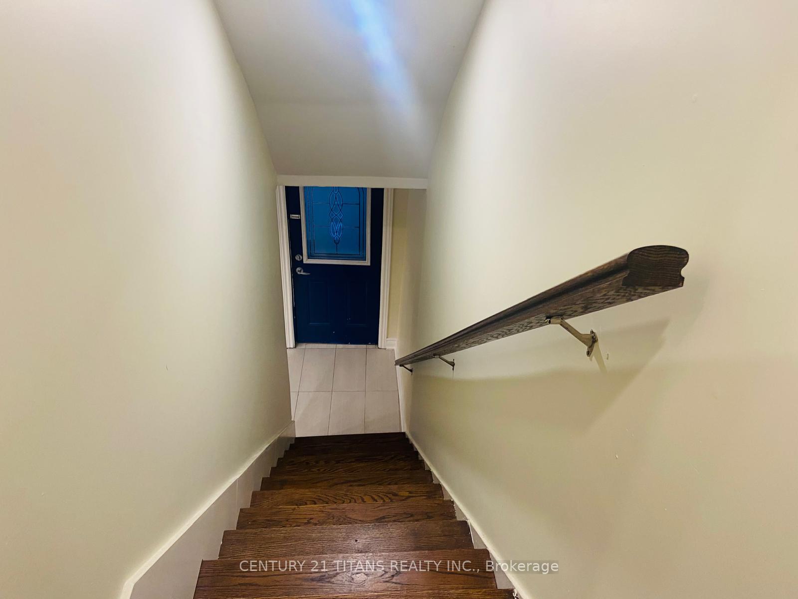 Photo 11 of 5 Poplar Street, Chatham-Kent, Chatham — HOMEH