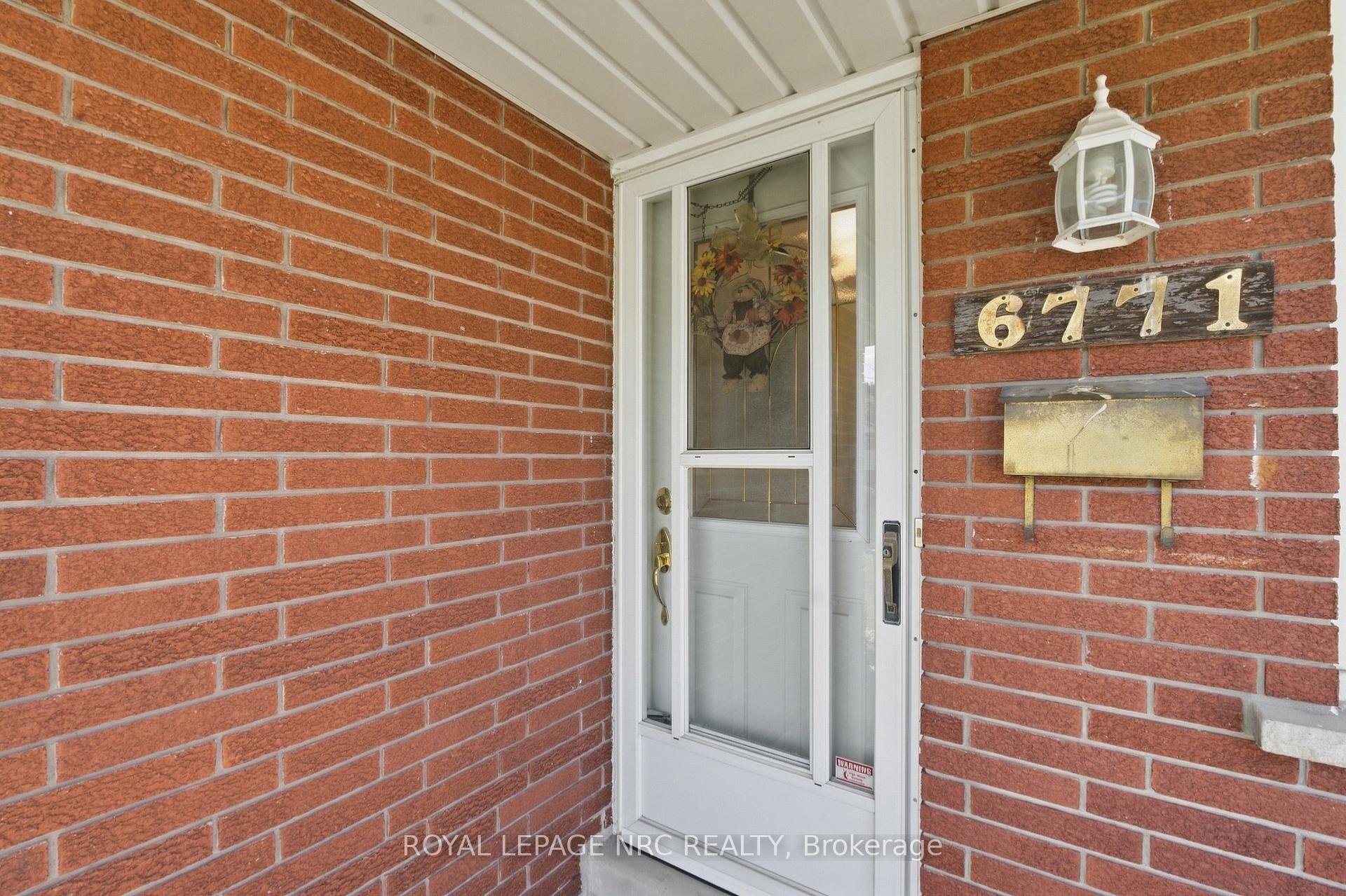 Photo 5 of 6771 Argyll Court, Niagara Falls, Arad/Fallsview — HOMEH
