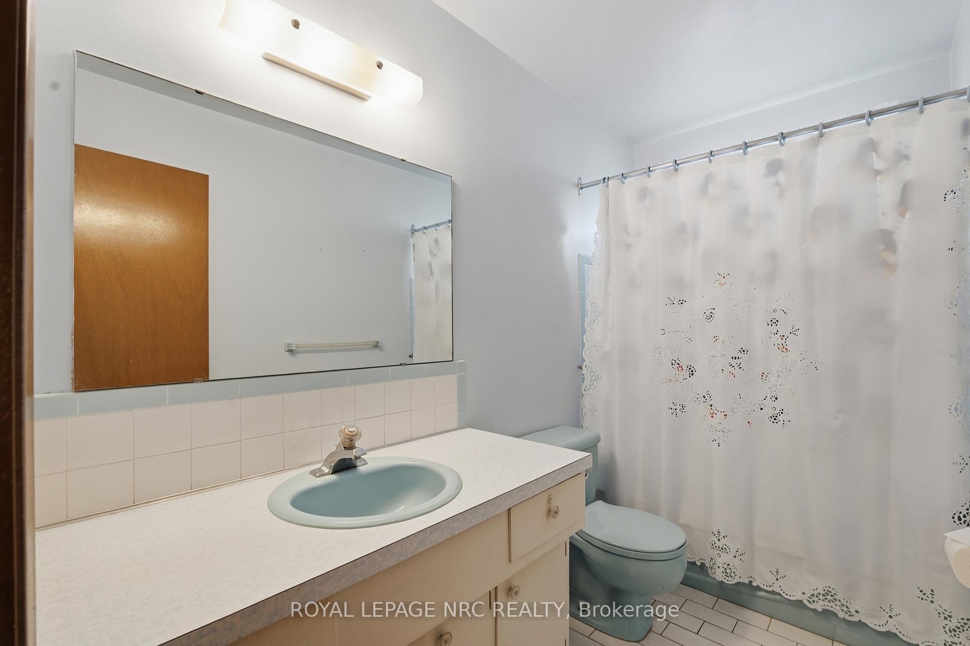 Photo 23 of 6771 Argyll Court, Niagara Falls, Arad/Fallsview — HOMEH