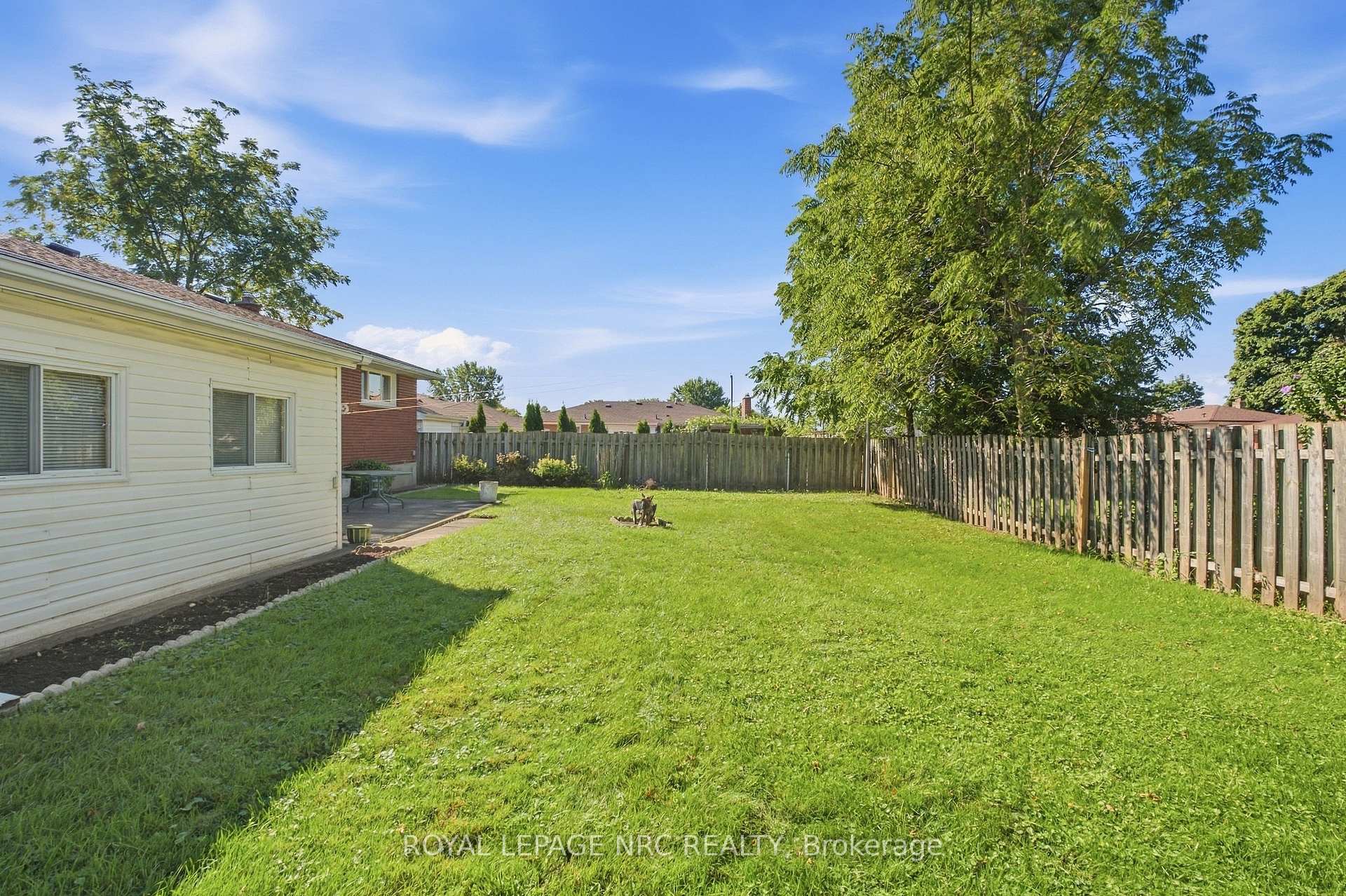 Photo 37 of 6771 Argyll Court, Niagara Falls, Arad/Fallsview — HOMEH
