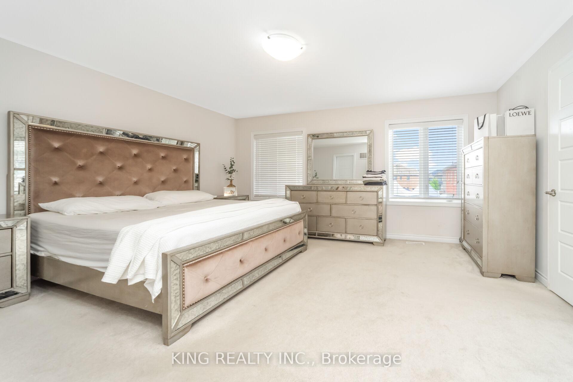 Photo 16 of 11 Malpass Street, Brampton, Northwest Brampton — HOMEH