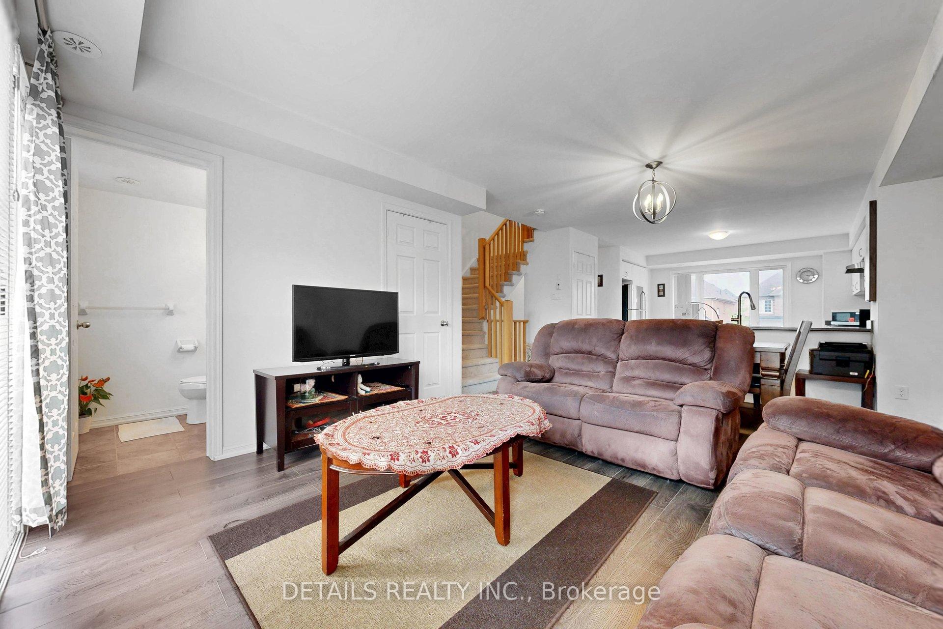 Photo 18 of 149 Lewis Honey Drive, Aurora, Bayview Northeast — HOMEH