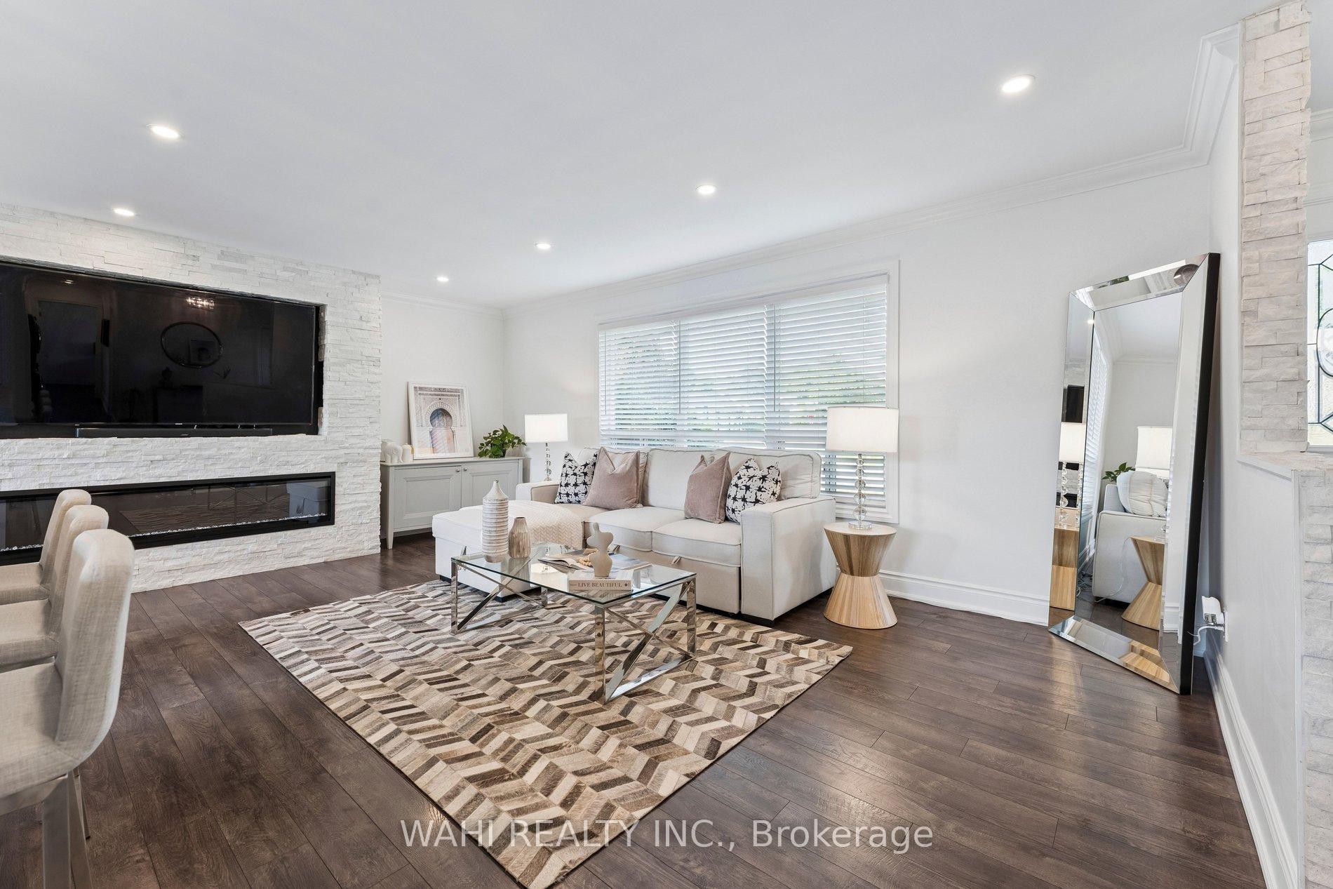 Photo 7 of 39 Nanwood Drive, Brampton, Brampton East — HOMEH