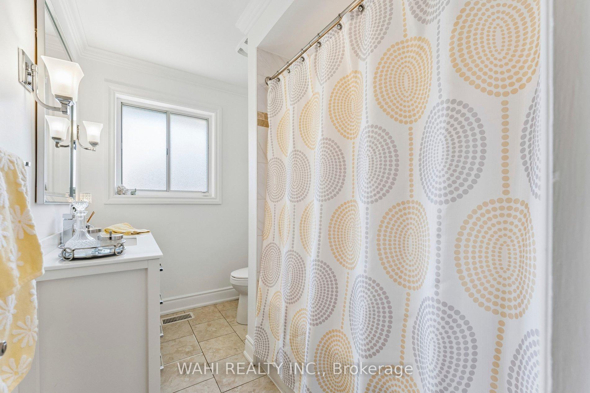 Photo 21 of 39 Nanwood Drive, Brampton, Brampton East — HOMEH