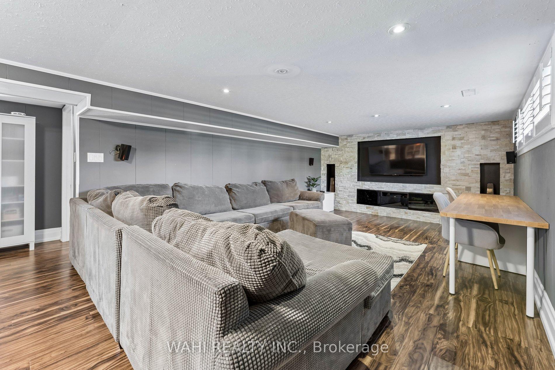 Photo 26 of 39 Nanwood Drive, Brampton, Brampton East — HOMEH