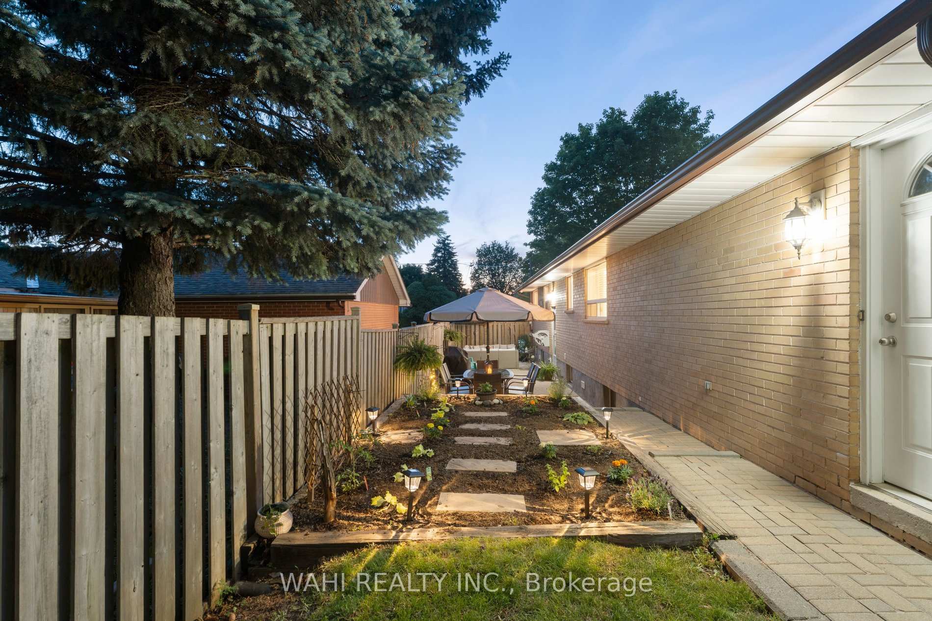 Photo 37 of 39 Nanwood Drive, Brampton, Brampton East — HOMEH