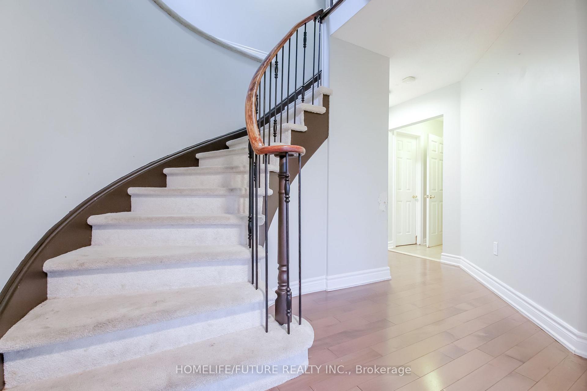 Photo 7 of 58 Jonesridge Drive, Ajax, Northwest Ajax — HOMEH