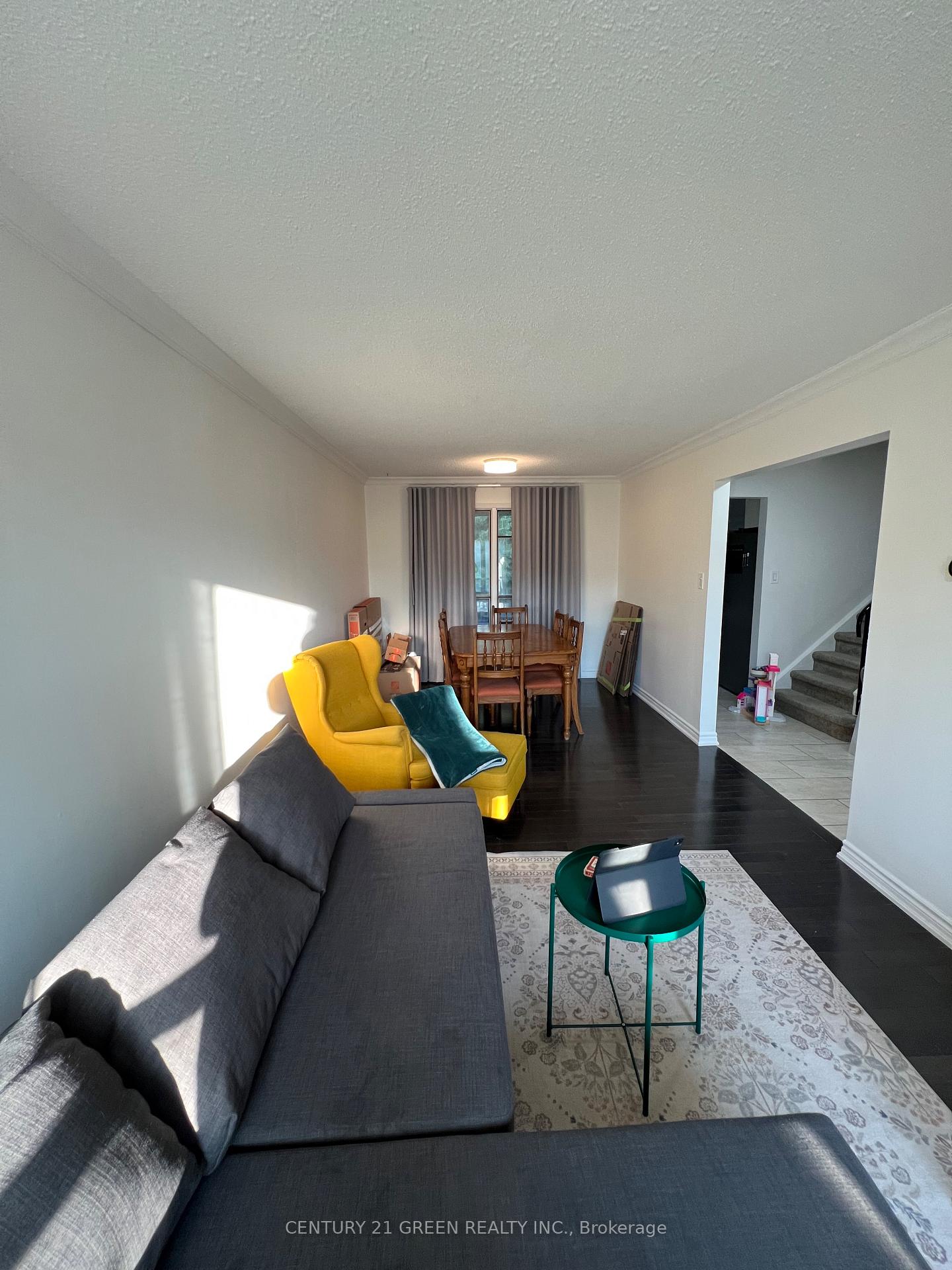 Photo 5 of 51 Cowan Road, Brampton, Brampton West — HOMEH