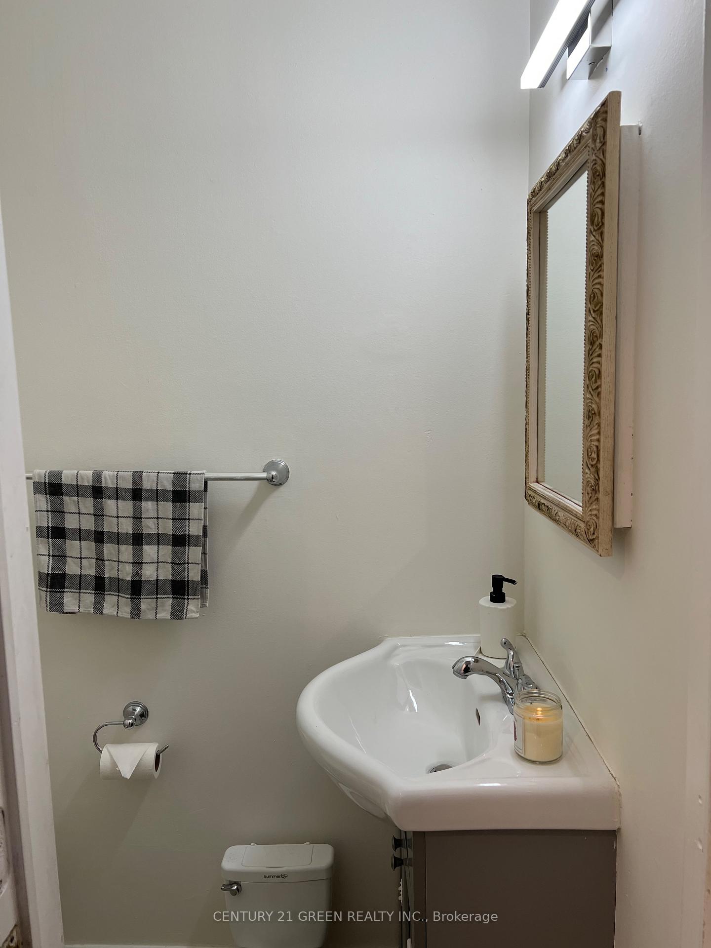 Photo 7 of 51 Cowan Road, Brampton, Brampton West — HOMEH