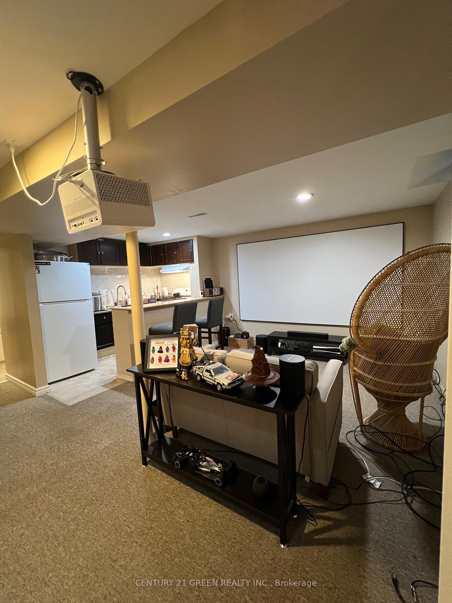 Photo 14 of 51 Cowan Road, Brampton, Brampton West — HOMEH