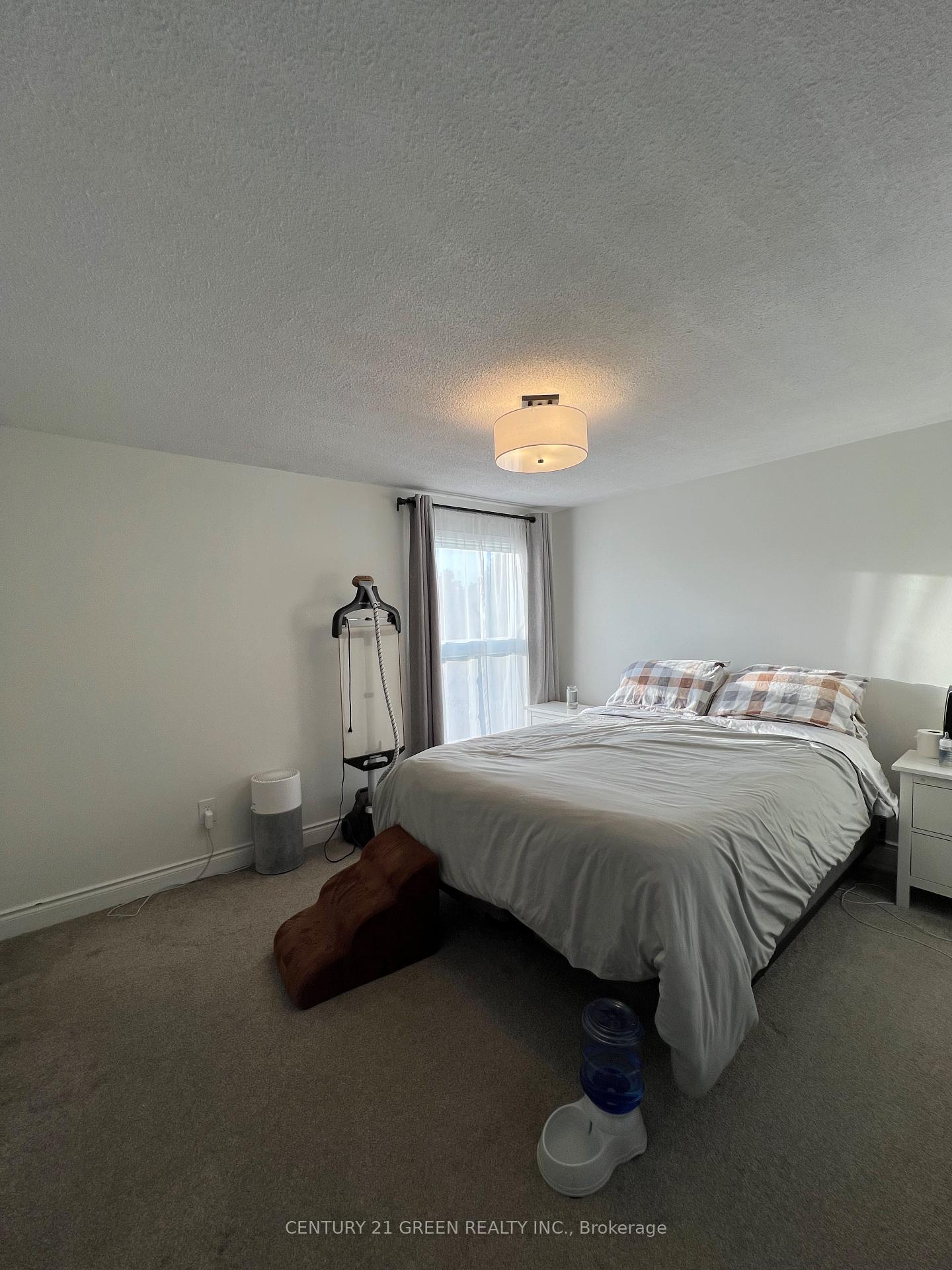 Photo 18 of 51 Cowan Road, Brampton, Brampton West — HOMEH