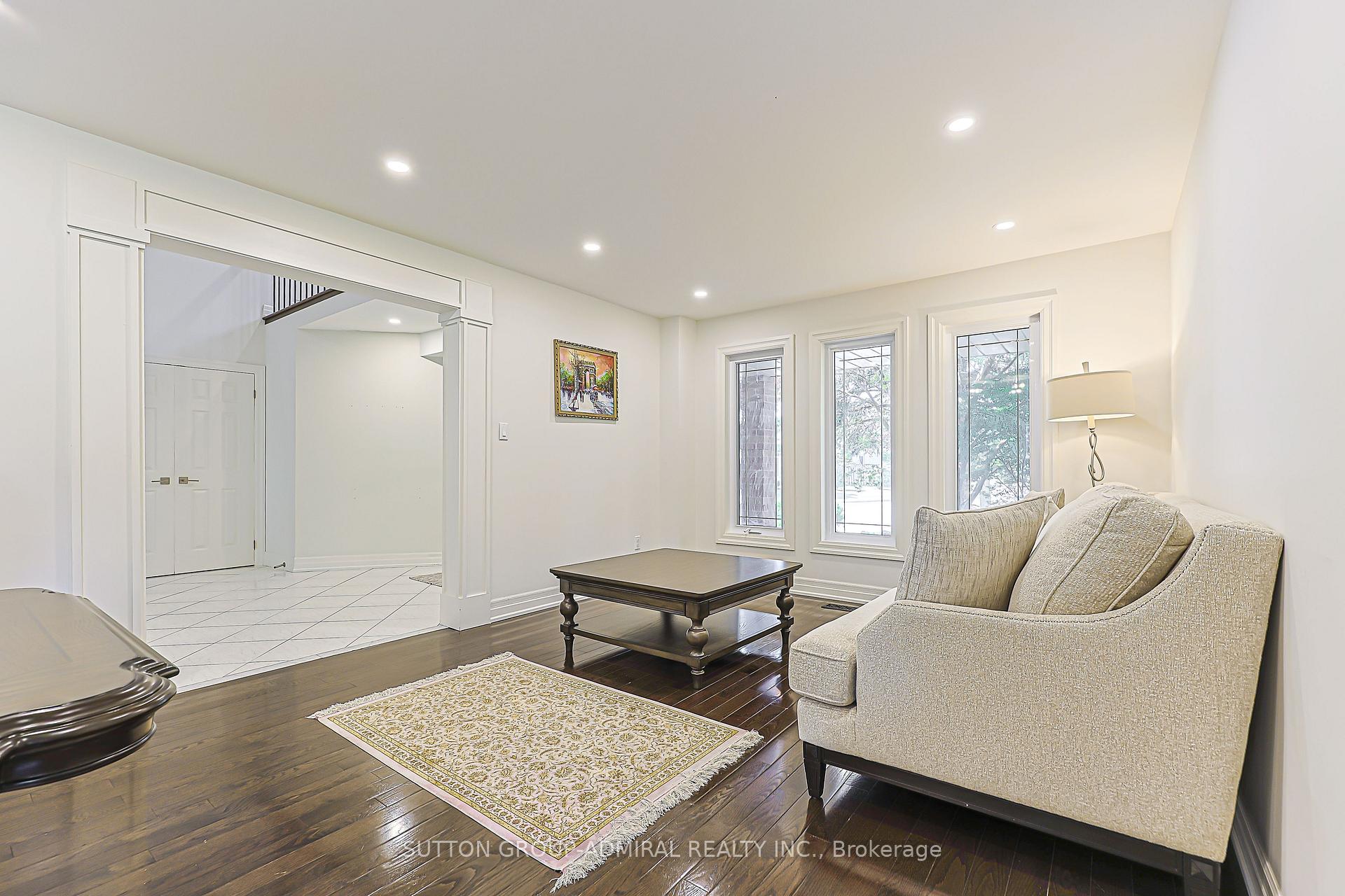 Photo 6 of 62 Pickett Crescent, Richmond Hill, Westbrook — HOMEH