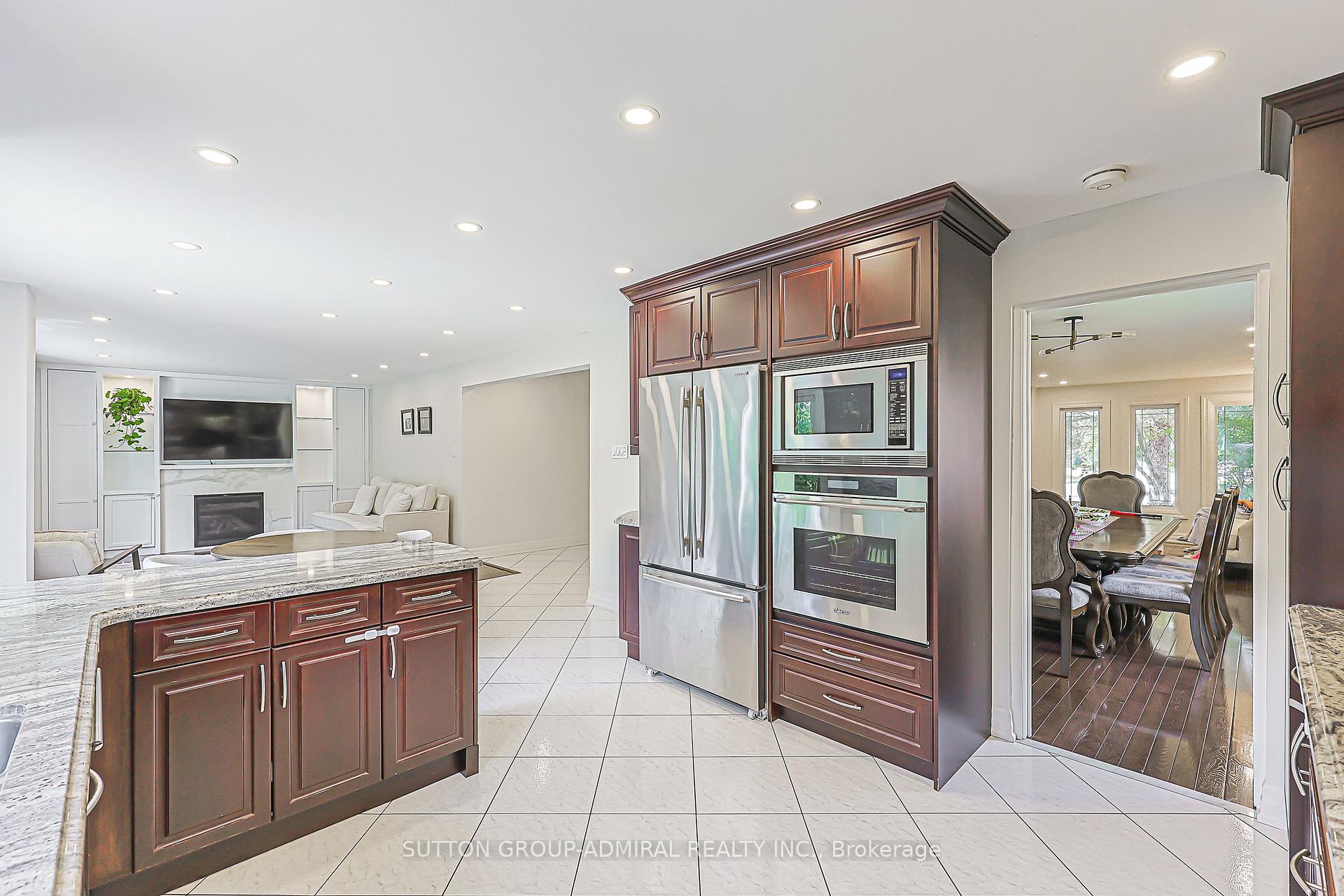 Photo 16 of 62 Pickett Crescent, Richmond Hill, Westbrook — HOMEH