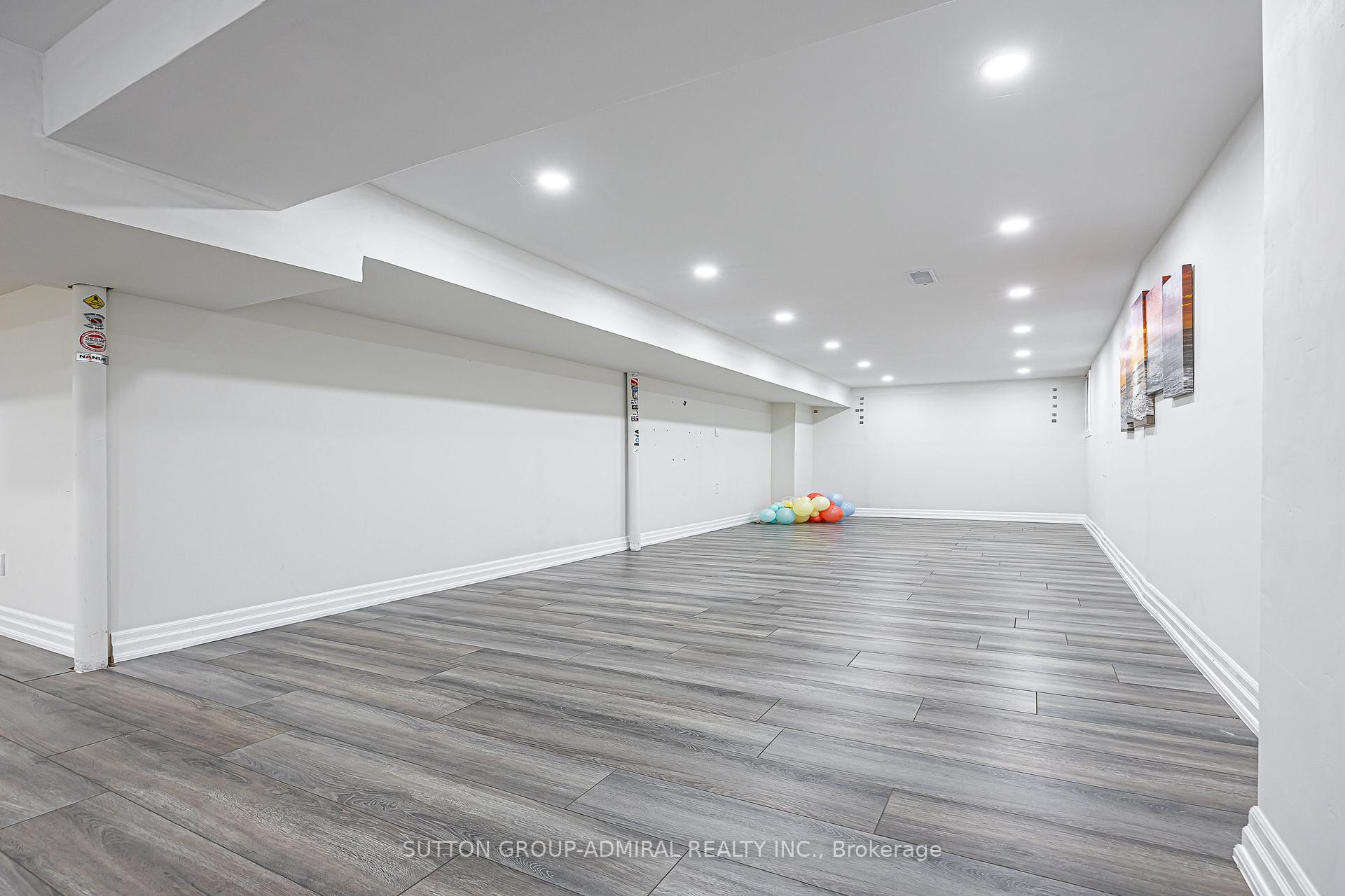 Photo 40 of 62 Pickett Crescent, Richmond Hill, Westbrook — HOMEH