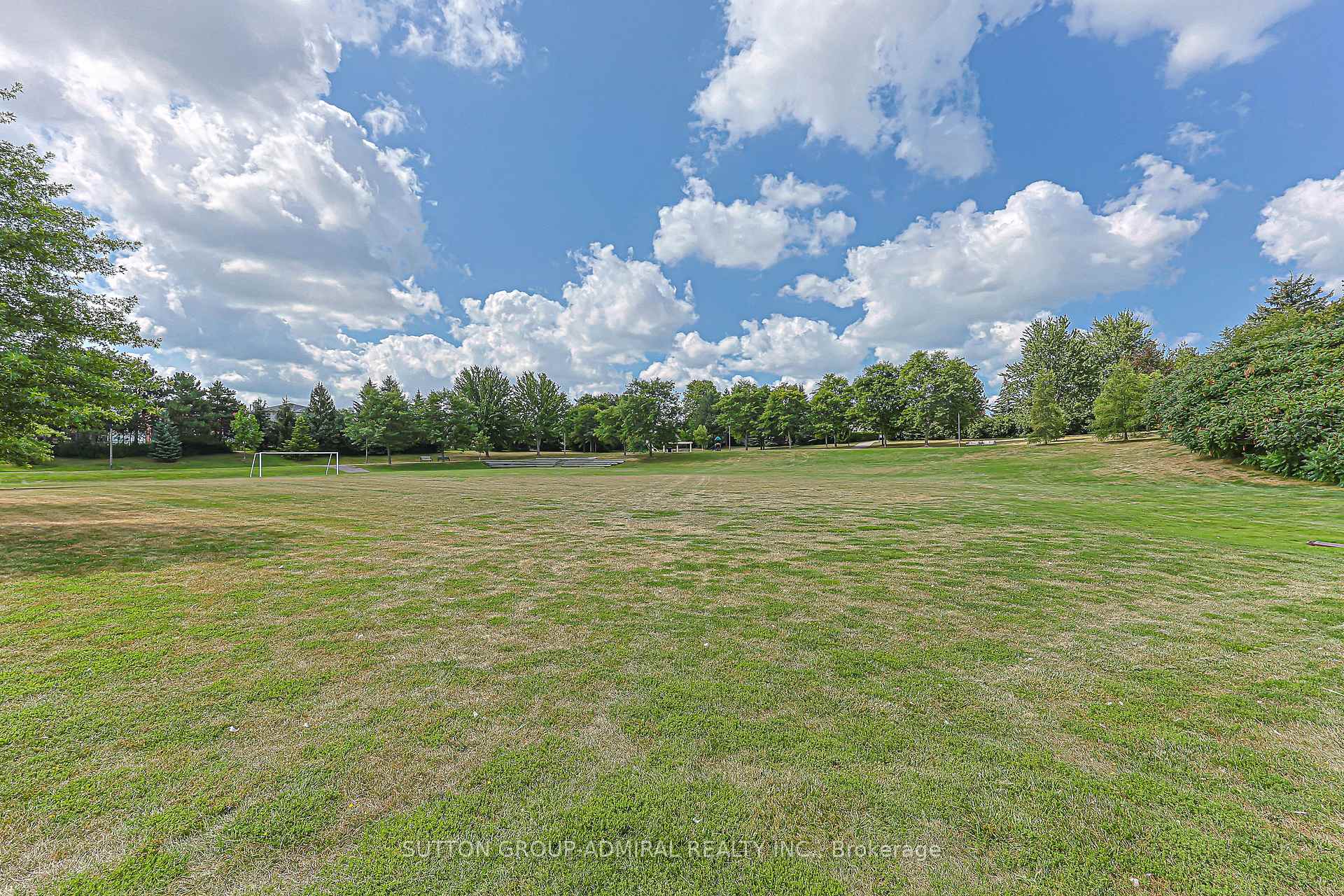 Photo 49 of 62 Pickett Crescent, Richmond Hill, Westbrook — HOMEH