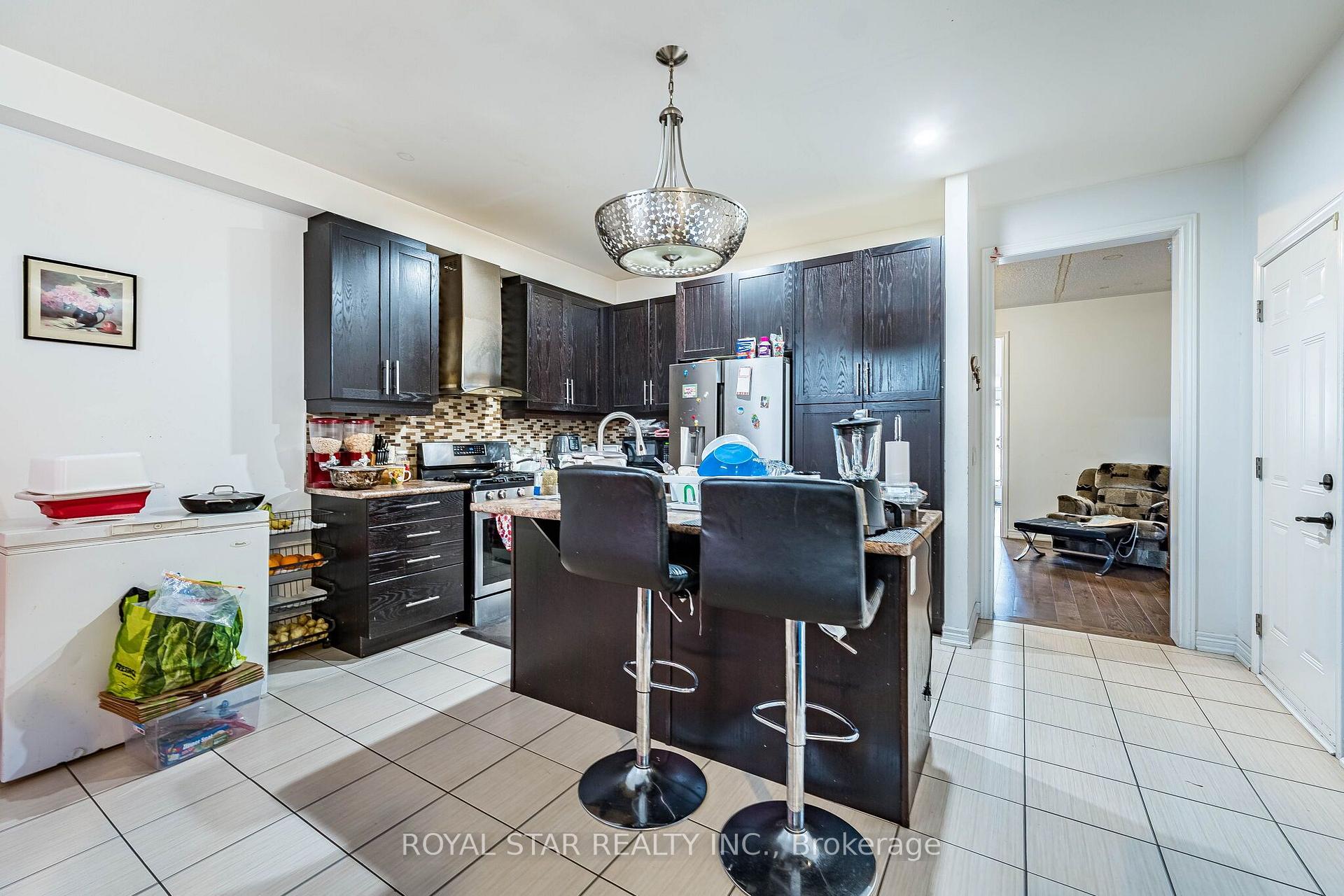 Photo 14 of 360 Col Phillips Drive, Shelburne — HOMEH