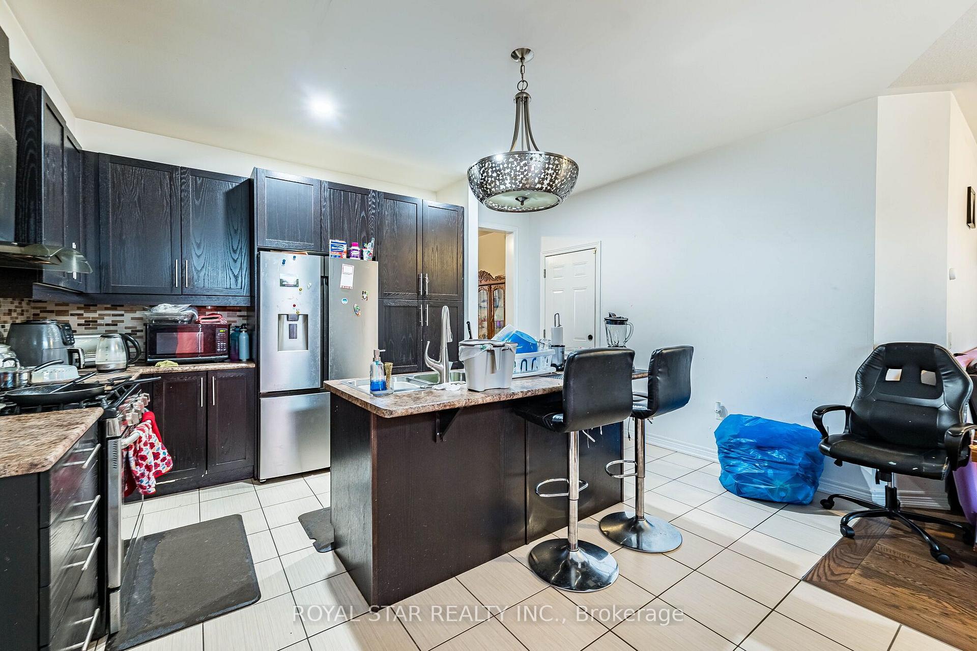 Photo 16 of 360 Col Phillips Drive, Shelburne — HOMEH
