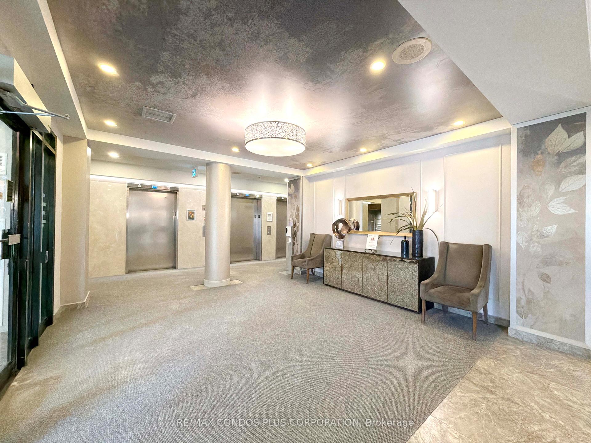 Photo 33 of Unit 1509, 120 Promenade Circle, Vaughan, Brownridge — HOMEH