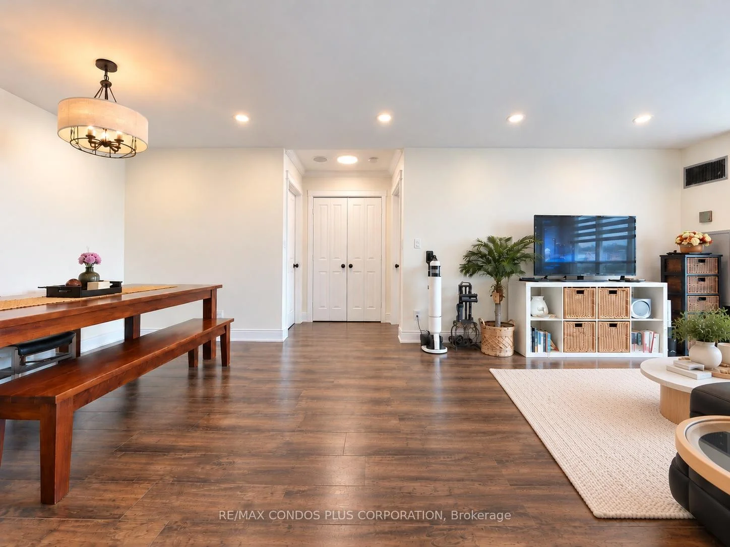 Photo 11 of Unit 1509, 120 Promenade Circle, Vaughan, Brownridge — HOMEH