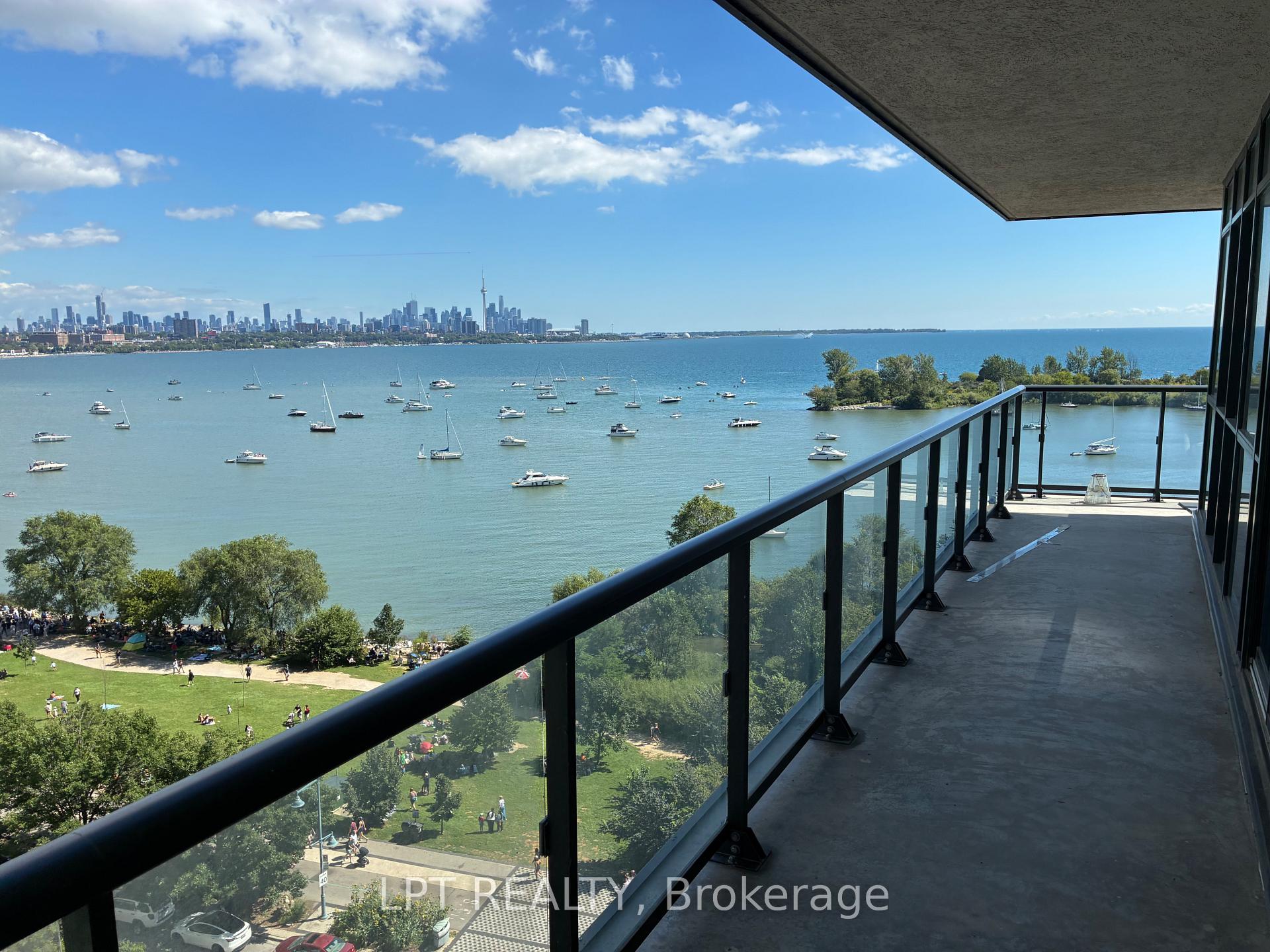 Photo 6 of Unit 1015, 390 Annie Craig Drive, Etobicoke, Mimico — HOMEH